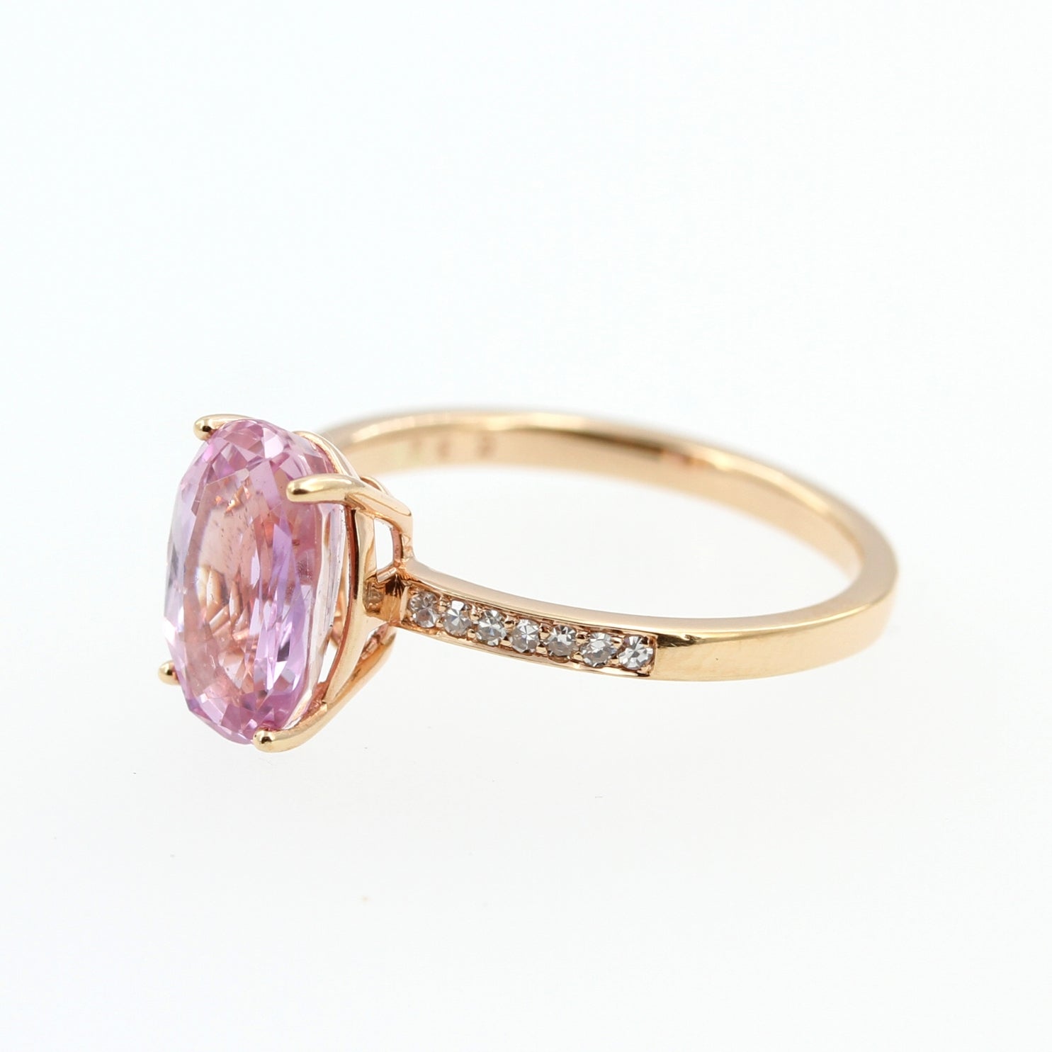 Ring »Saphir Pink« ca.3.12ct in 18ct. Roségold gefasst mit 0,11ct. Diamantbesatz, RG 53.5 - LUXUHRIA