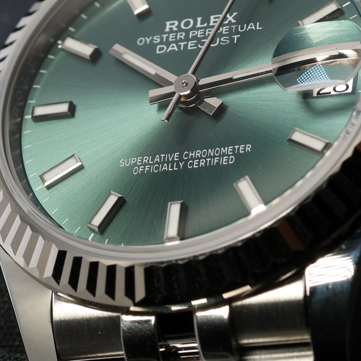 Rolex Datejust 31, Green Dial, Jubilee, Ref. 278274, 12-2025, B+P - LUXUHRIA