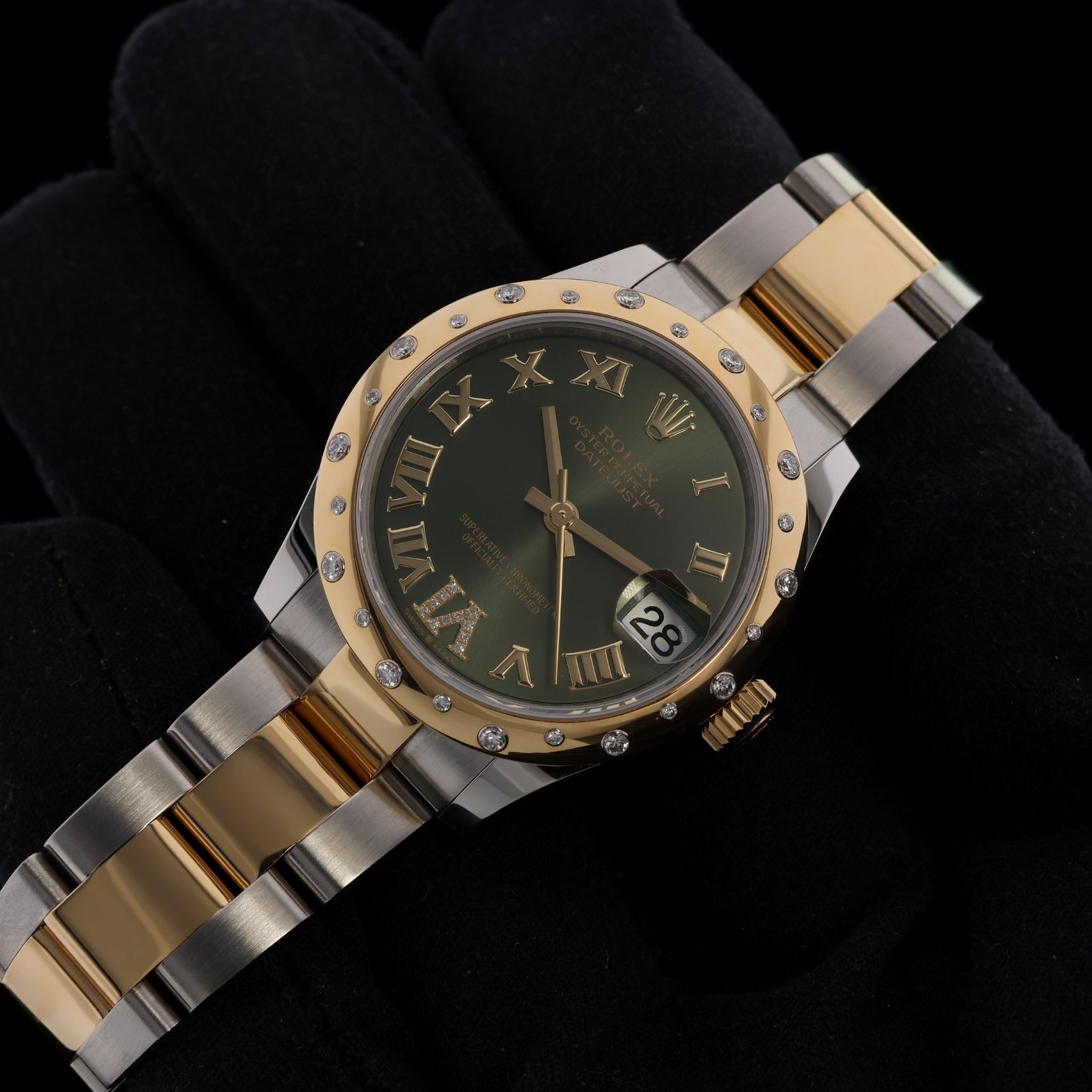 Rolex Datejust 31, Olivgrün, Diamantbesetzt, Ref. 278343RBR, 12 - 2021, B+P - LUXUHRIA