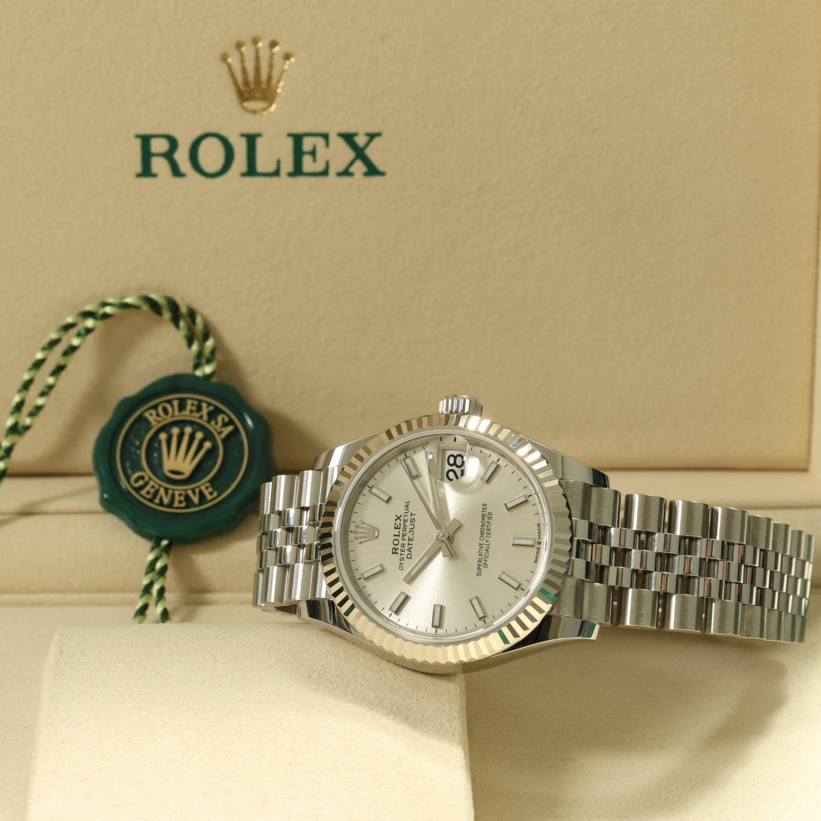 Rolex Datejust 31, Silver Dial, Jubilee, Ref. 278274, 2026, B+P - LUXUHRIA