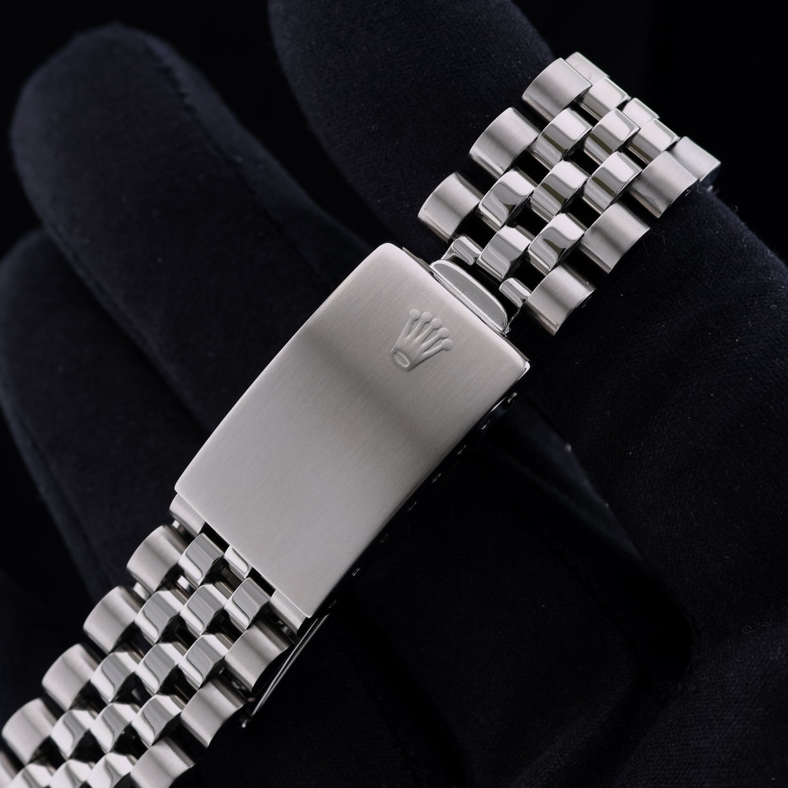Rolex Datejust 36, Black Jubilee Dial, Jubilee Armband, LC100, Ref. 16030, 12-1987, B+P - LUXUHRIA