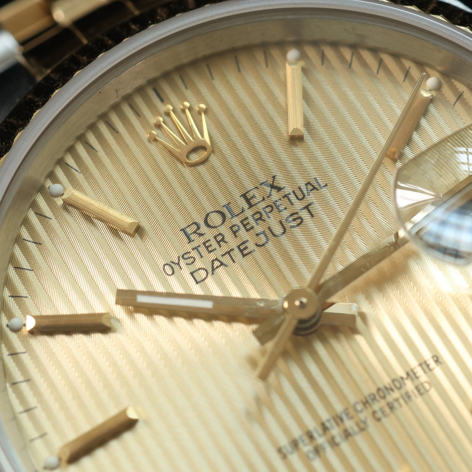 Rolex Datejust 36, Champagne Tapestry Dial, Jubilee - Armband, Ref. 16013, mit Box - LUXUHRIA