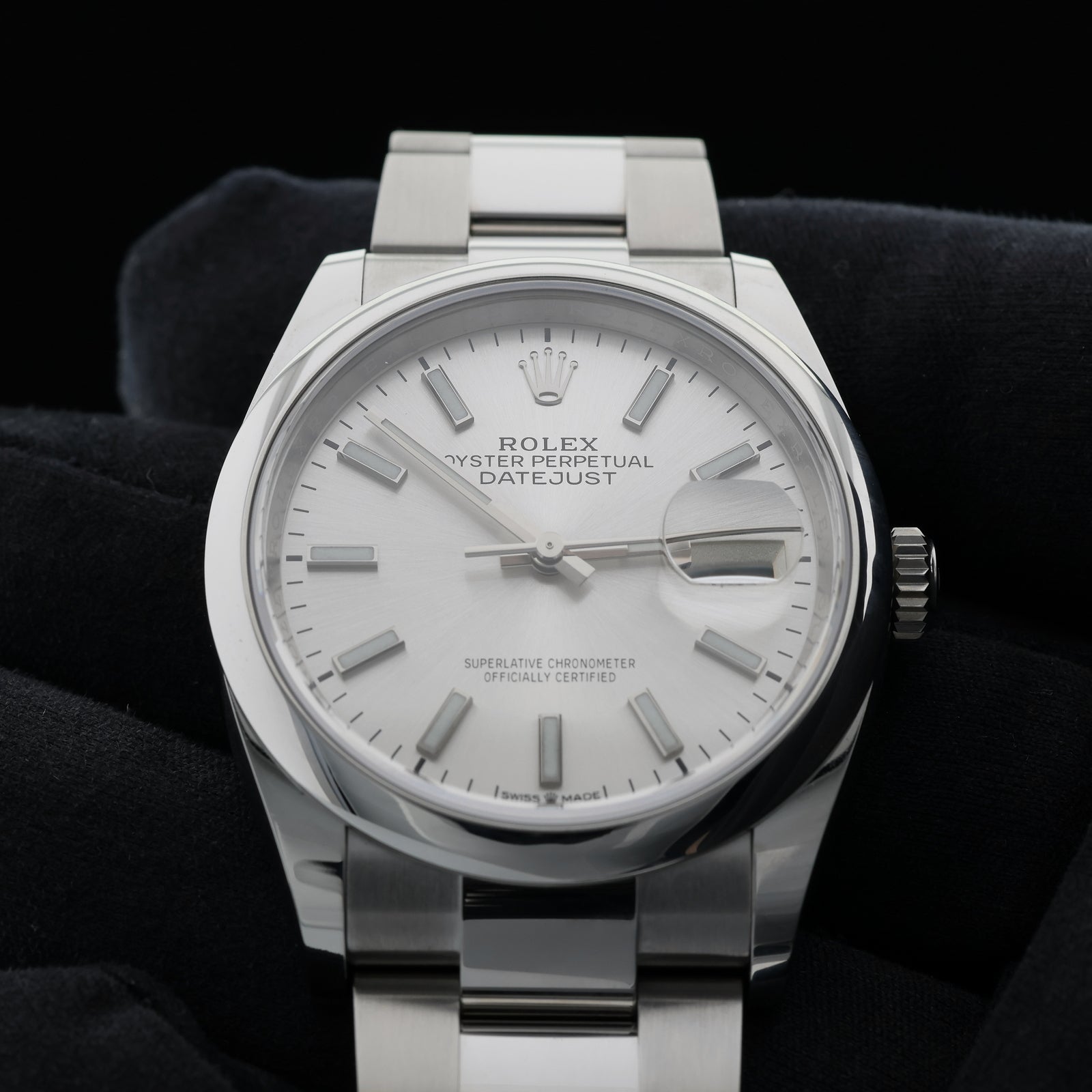 Rolex Datejust 36, silber Zifferblatt, Oyster, 126200, B+P - LUXUHRIA