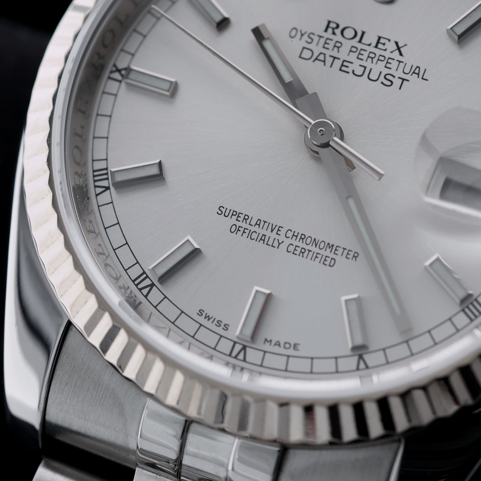 Rolex Datejust 36, silver Dial, Jubilee, Weissgold Lünette, Ref. 116234 - LUXUHRIA