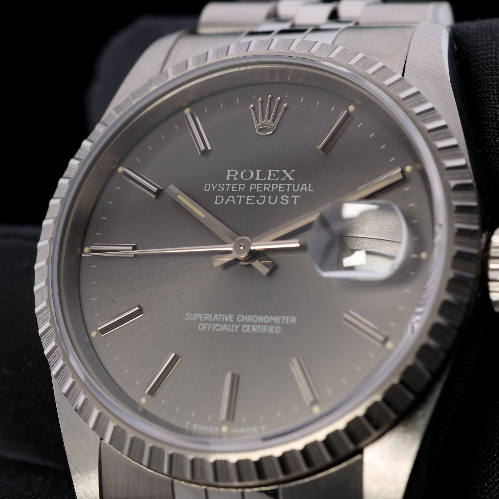 Rolex Datejust 36, Vintage, ungetragen, Jubilee - Armband, Grau, Ref. 16220, 12 - 1993, B+P - LUXUHRIA