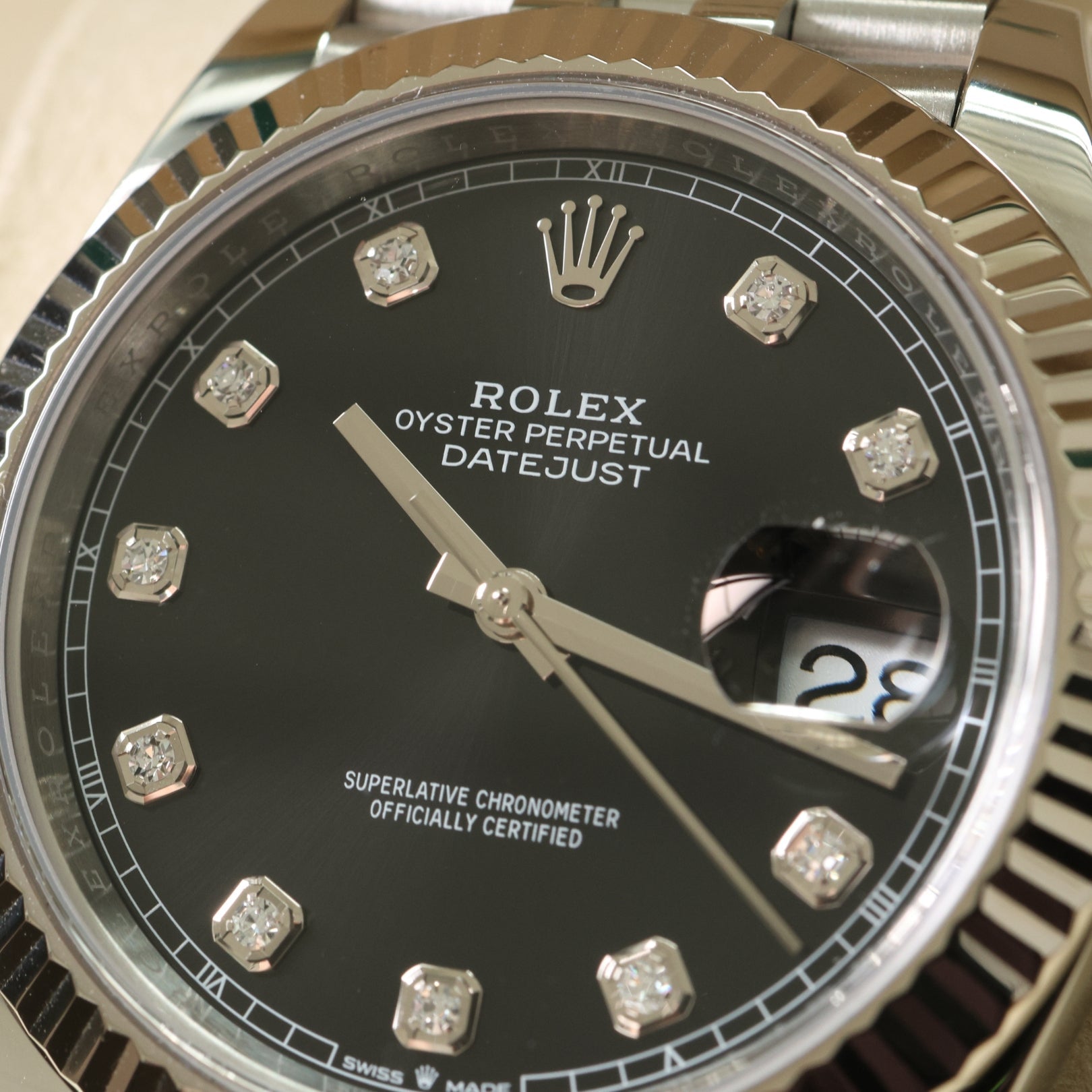 Rolex Datejust 41, Black Diamond Dial, Jubilee, Ref. 126334, 2025, B+P - LUXUHRIA
