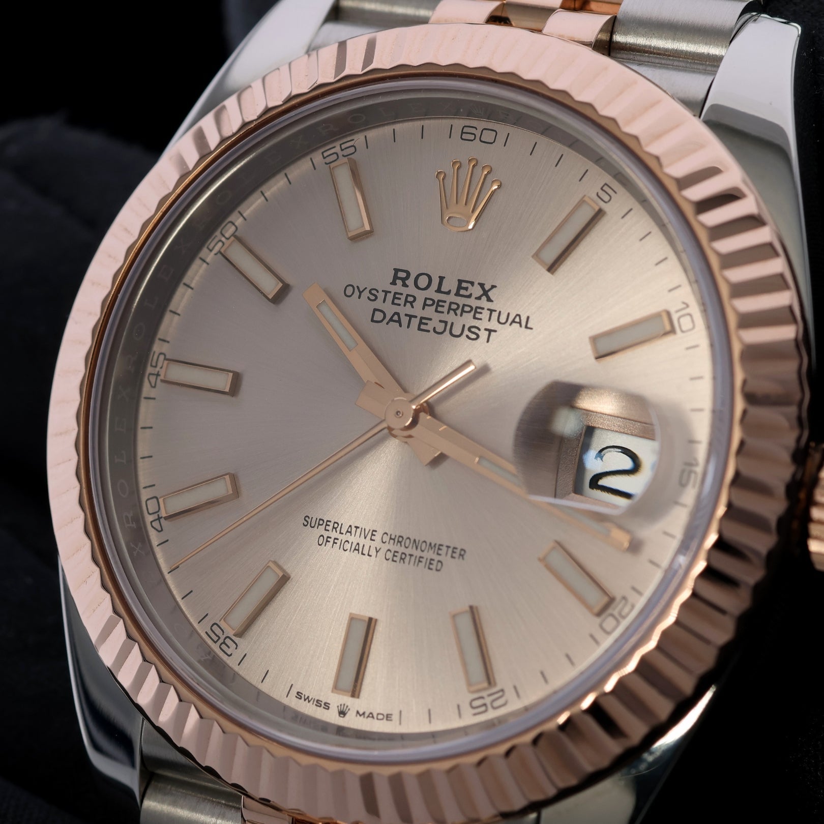 Rolex Datejust 41, Jubilee, Rolesor Everose, Sundust Dial, Ref. 126331, 12 - 2019, Rolex - Service 11 - 2025, B+P - LUXUHRIA
