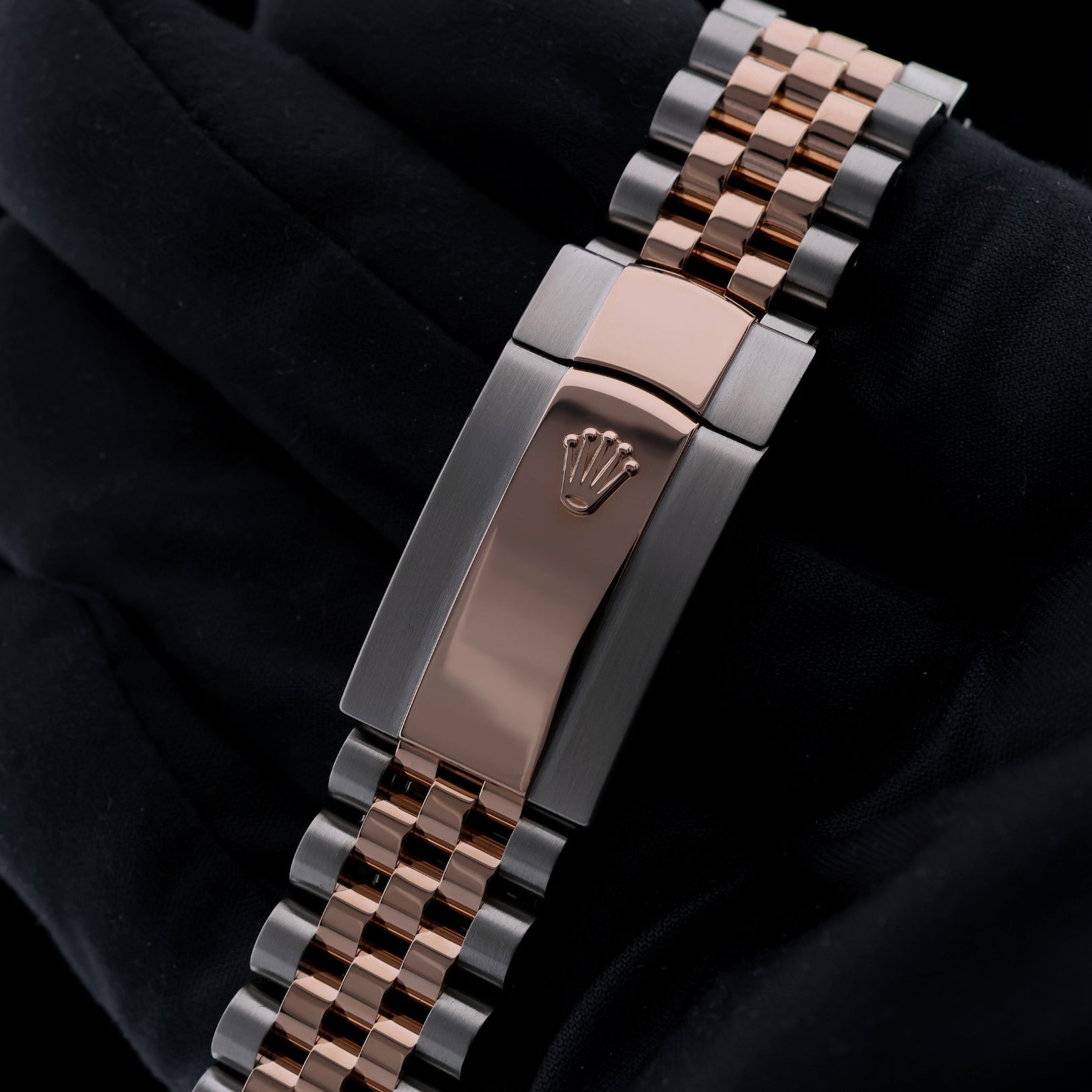 Rolex Datejust 41, Jubilee, Rolesor Everose, Sundust Dial, Ref. 126331, 12 - 2019, Rolex - Service 11 - 2025, B+P - LUXUHRIA