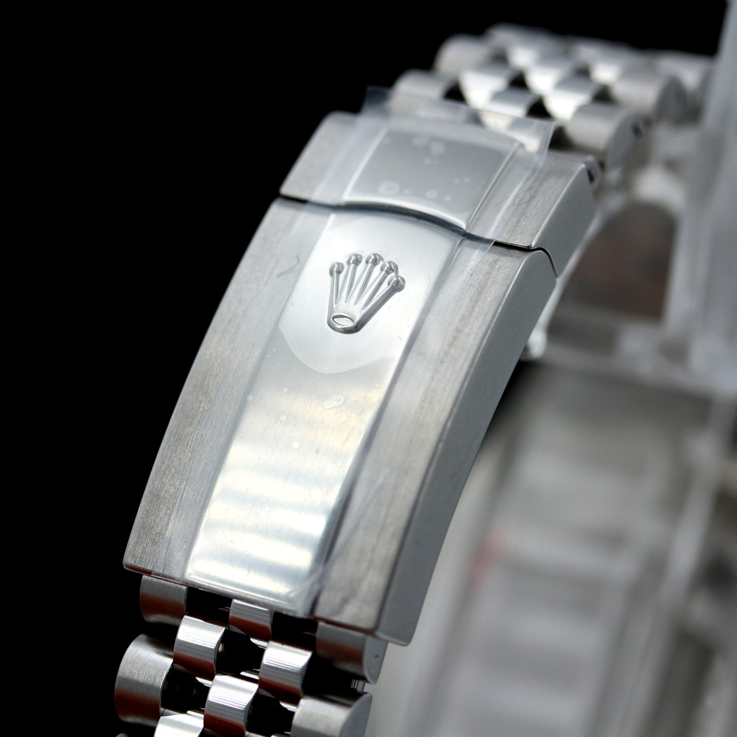 Rolex Datejust 41 mm, Silver Dial, Ref. 126300, B+P - LUXUHRIA
