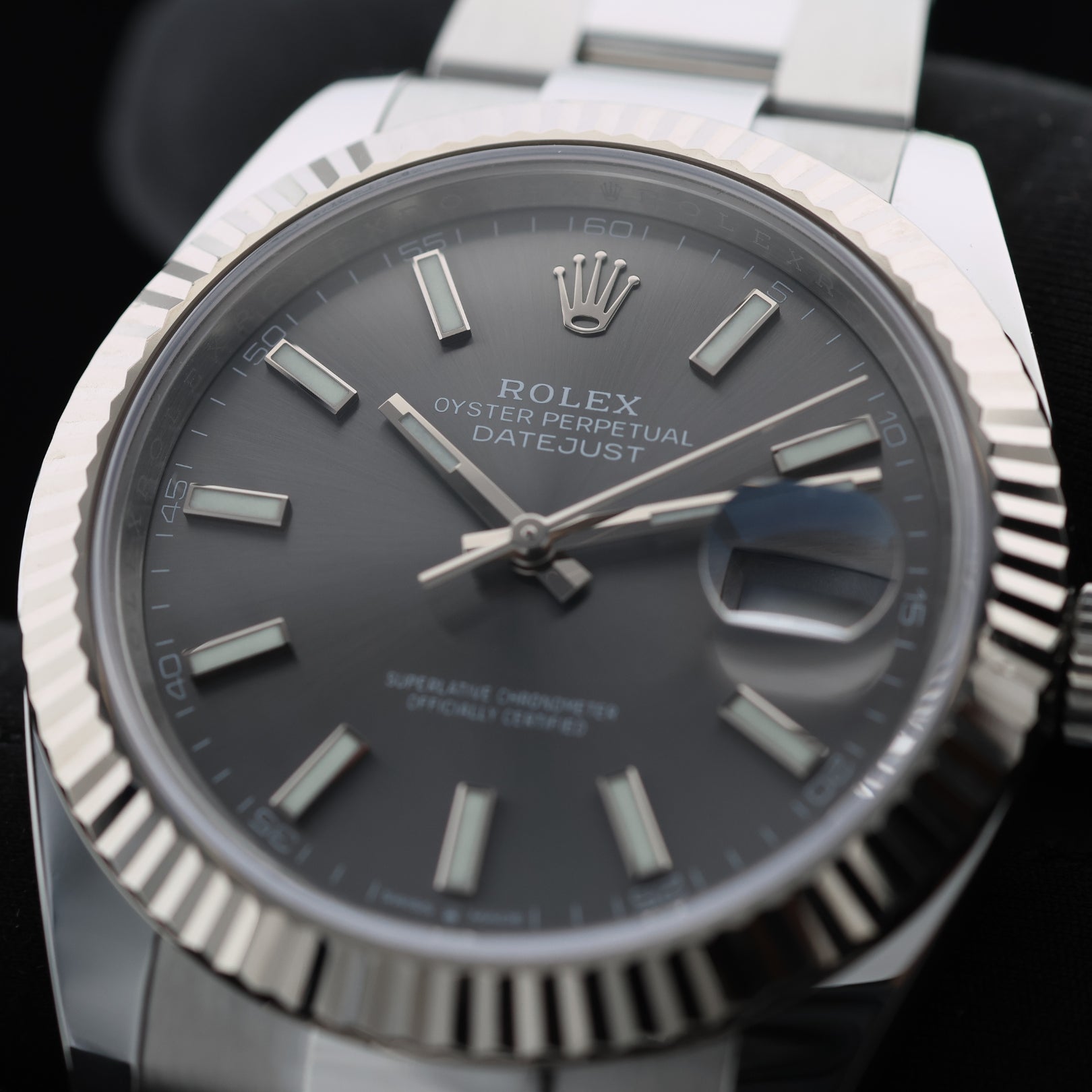 Rolex Datejust 41, Ref. 126334, Graues Zifferblatt, Rhodium, B+P - LUXUHRIA