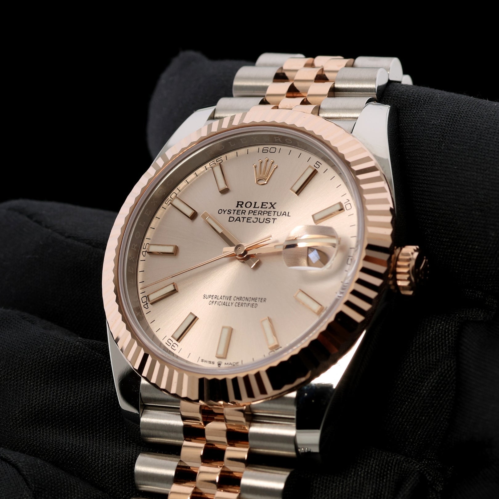 Rolex Datejust 41, Sundust Dial, Jubilee, Everose-Gold, Erstkaufrechnung, Ref. 126331, 2022, B+P - LUXUHRIA