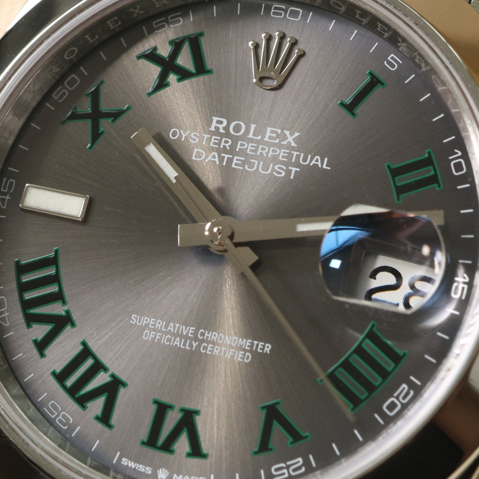 Rolex Datejust 41, Wimbledon Dial, Oyster, Ref. 126300, 2022, B+P - LUXUHRIA