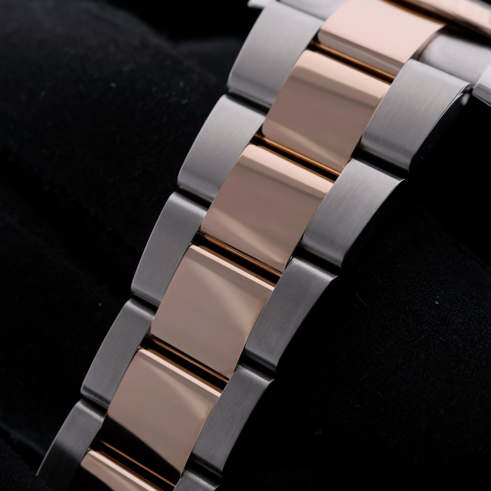 Rolex Datejust 41, Wimbledon Dial, Oyster, Rolesor Everose, Ref. 126331, 2025, B+P - LUXUHRIA