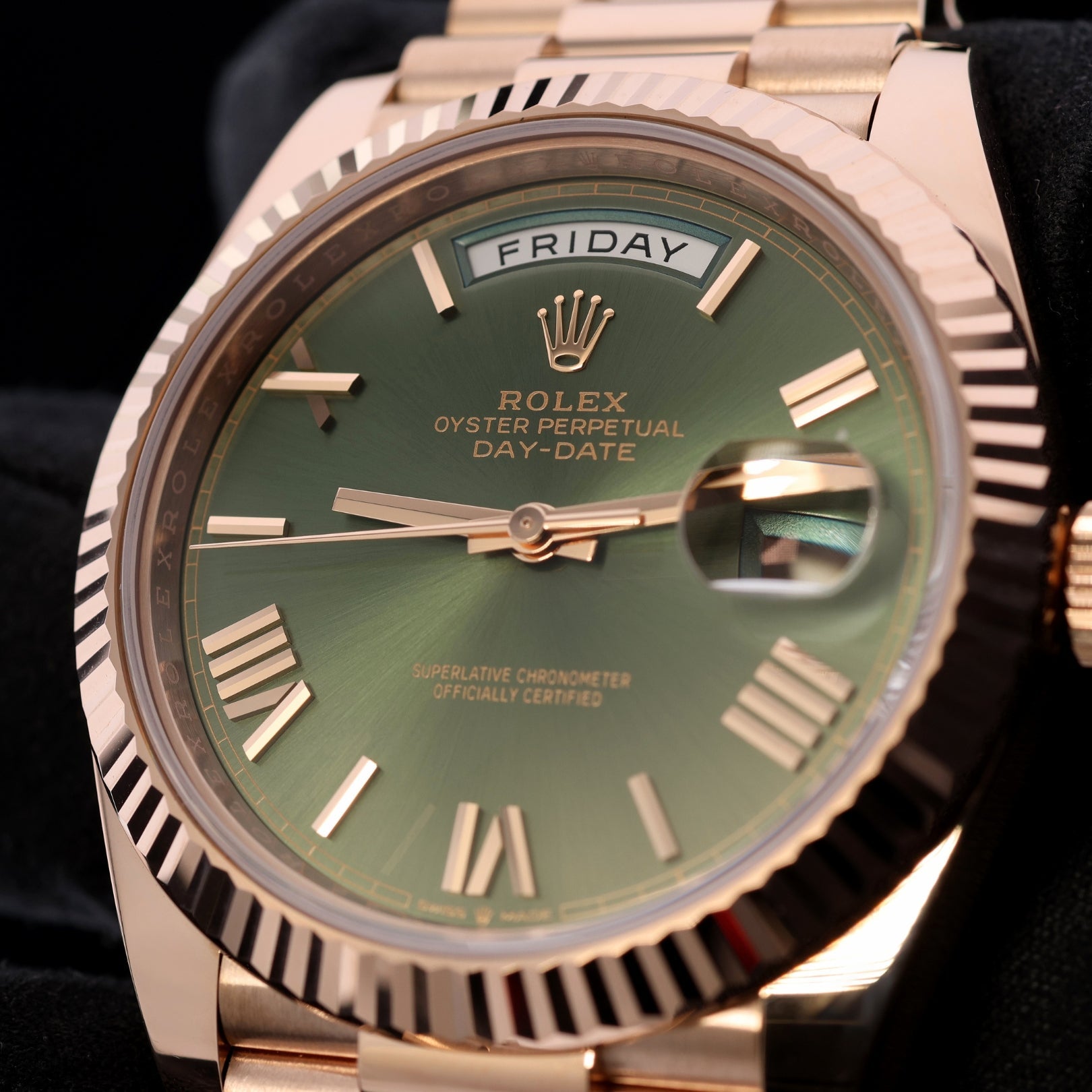 Rolex Day - Date 40, Everose Gold, Olive Green Dial, Ref. 228235, 2023, B+P - LUXUHRIA