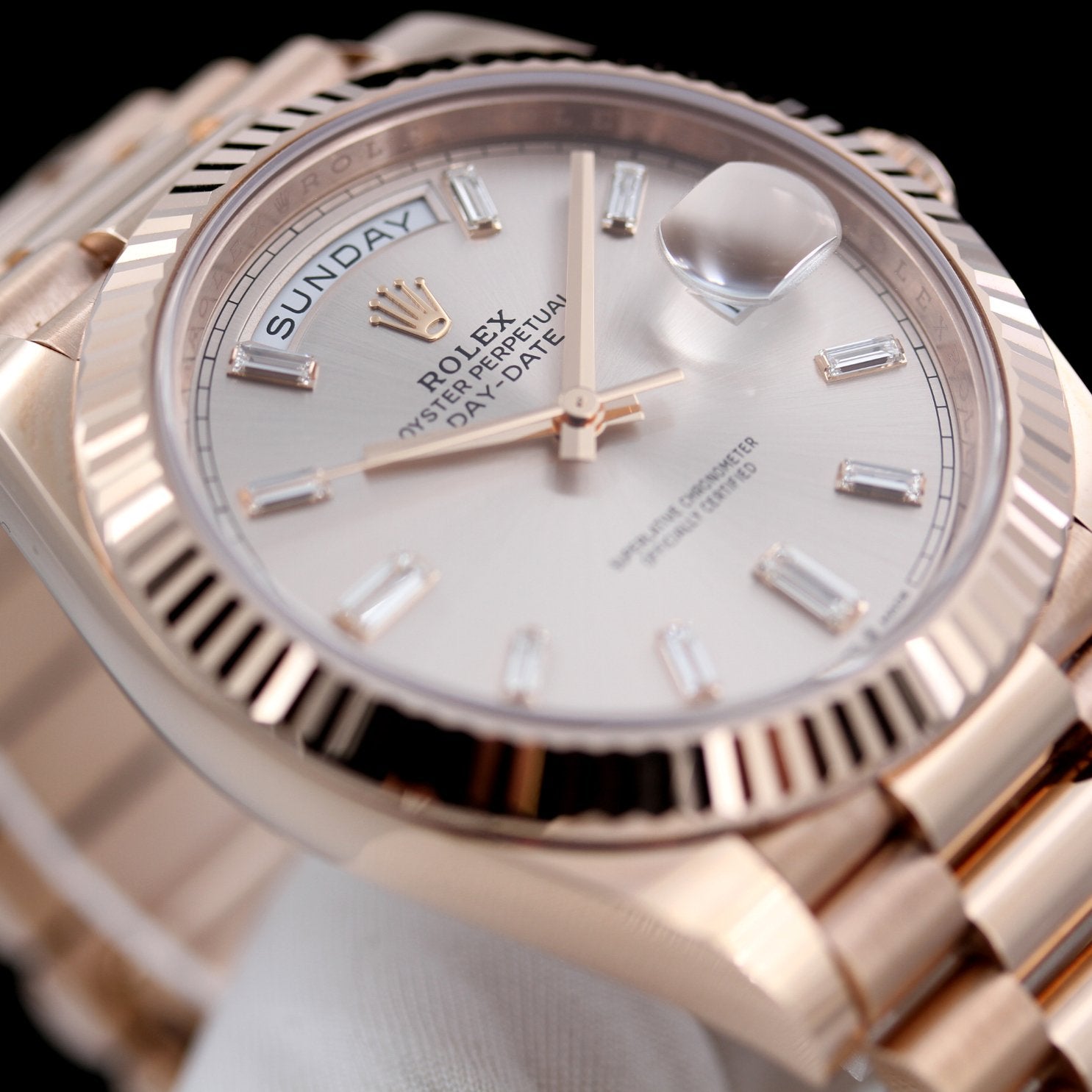 Rolex Day - Date 40, Everose Gold, Sundust Baguette Dial, Ref. 228235, 2023, B+P - LUXUHRIA