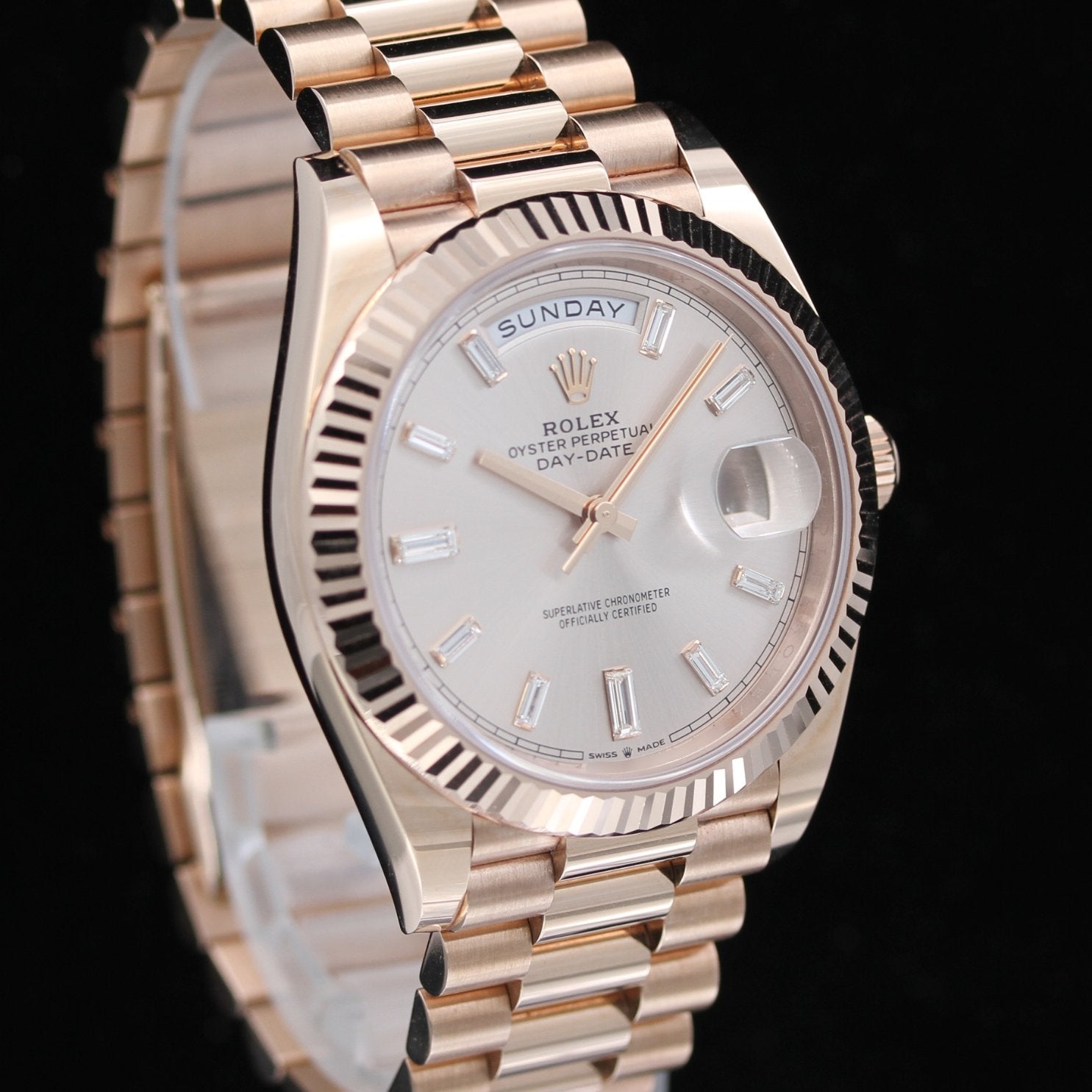 Rolex Day - Date 40, Everose Gold, Sundust Baguette Dial, Ref. 228235, 2023, B+P - LUXUHRIA