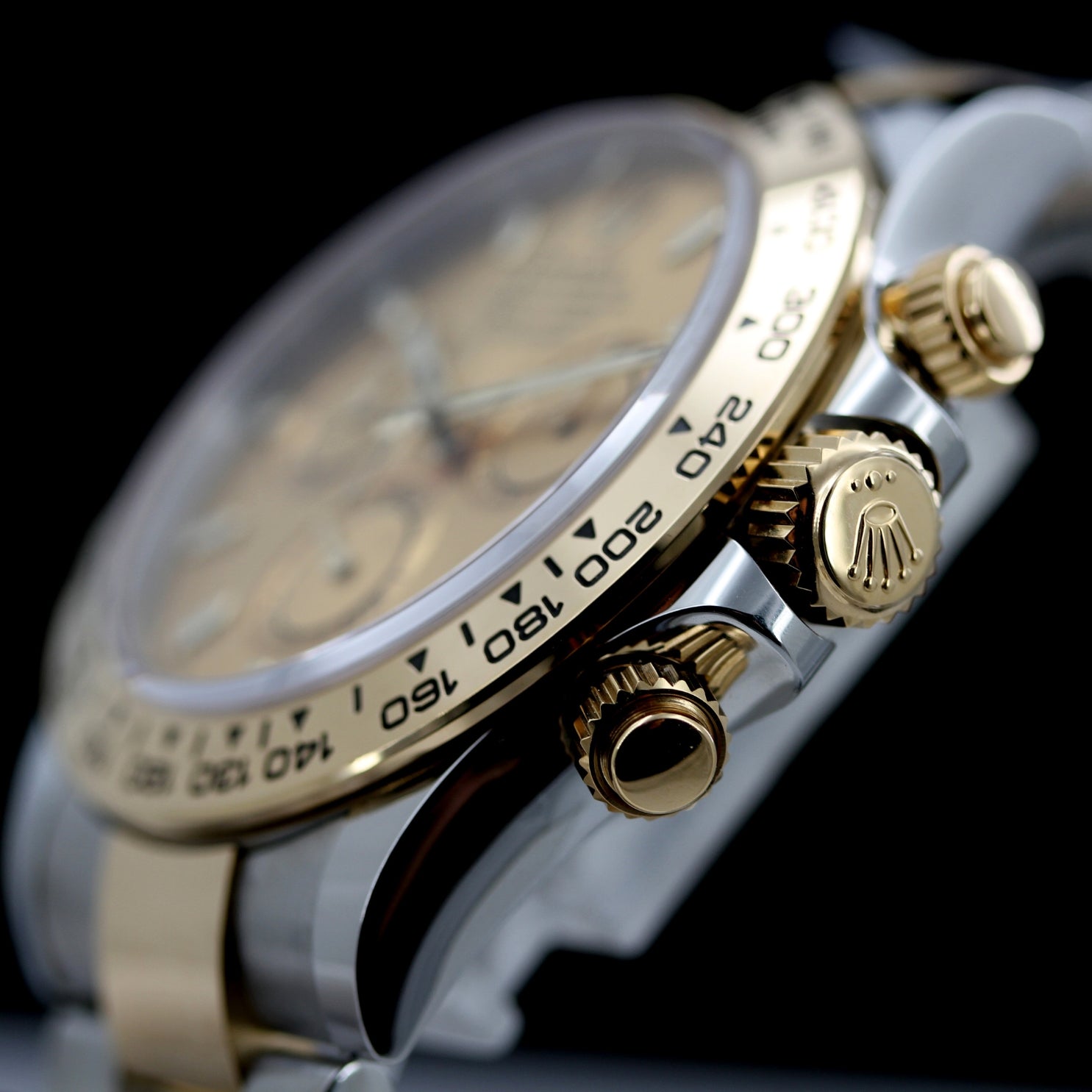 Rolex Daytona 40, Gold/Stahl, Champagner Dial, Ref. 116503, 2023, B+P - LUXUHRIA