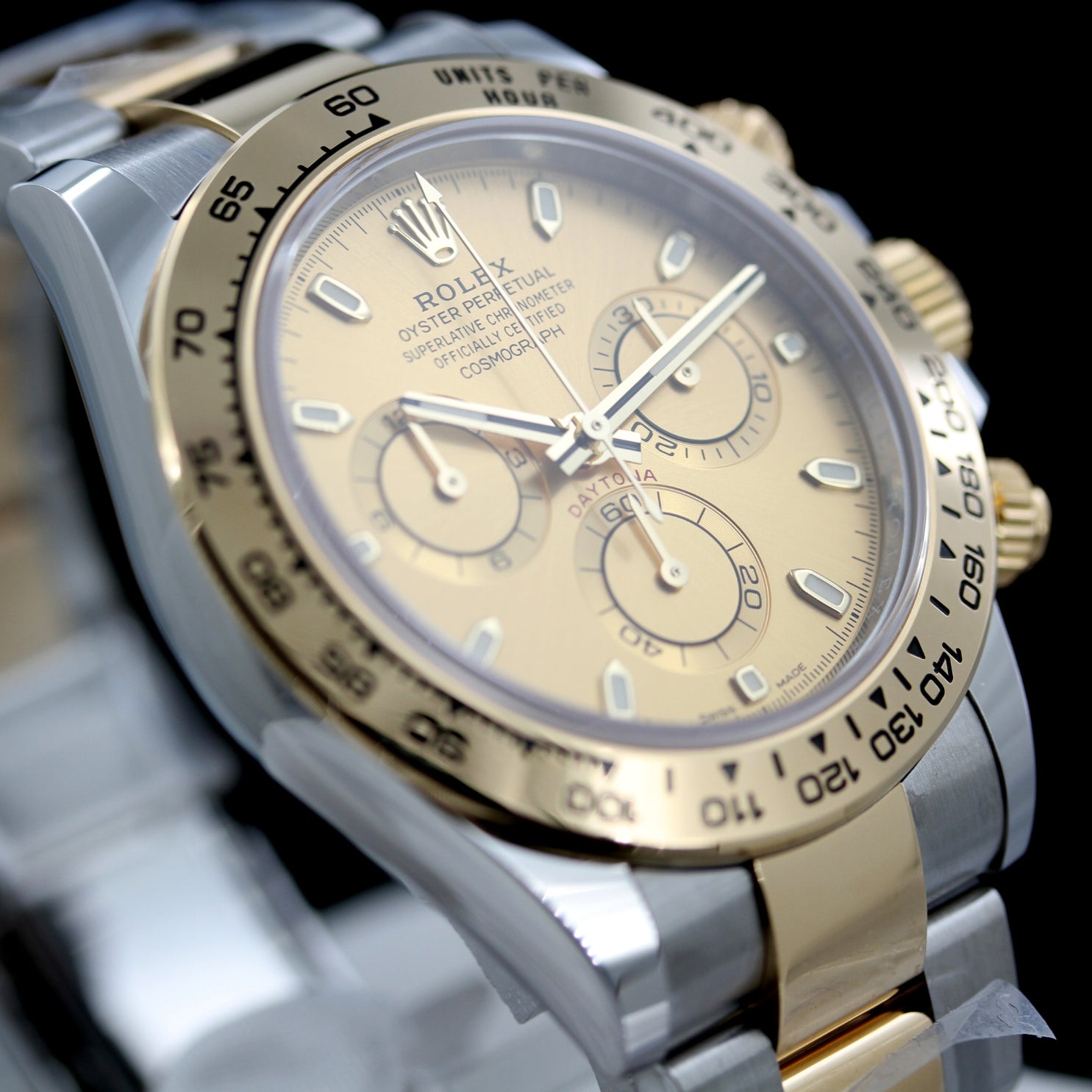 Rolex Daytona 40, Gold/Stahl, Champagner Dial, Ref. 116503, 2023, B+P - LUXUHRIA