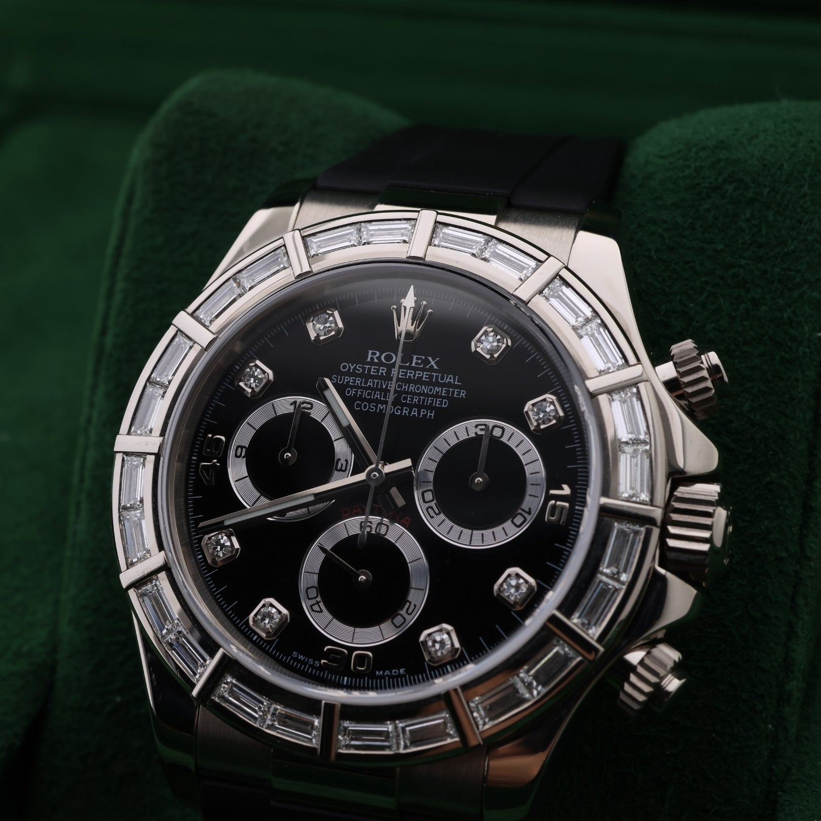 Rolex Daytona, Baguette Bezel Diamond Dial, Kautschuk - und Lederarmband, Service 2025, Ref. 116589BR, mit Box - LUXUHRIA