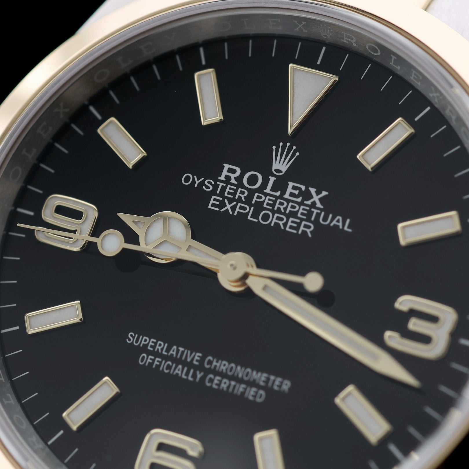 Rolex Explorer 36 mm, Gold/Stahl, Ref. 124273, B+P - LUXUHRIA