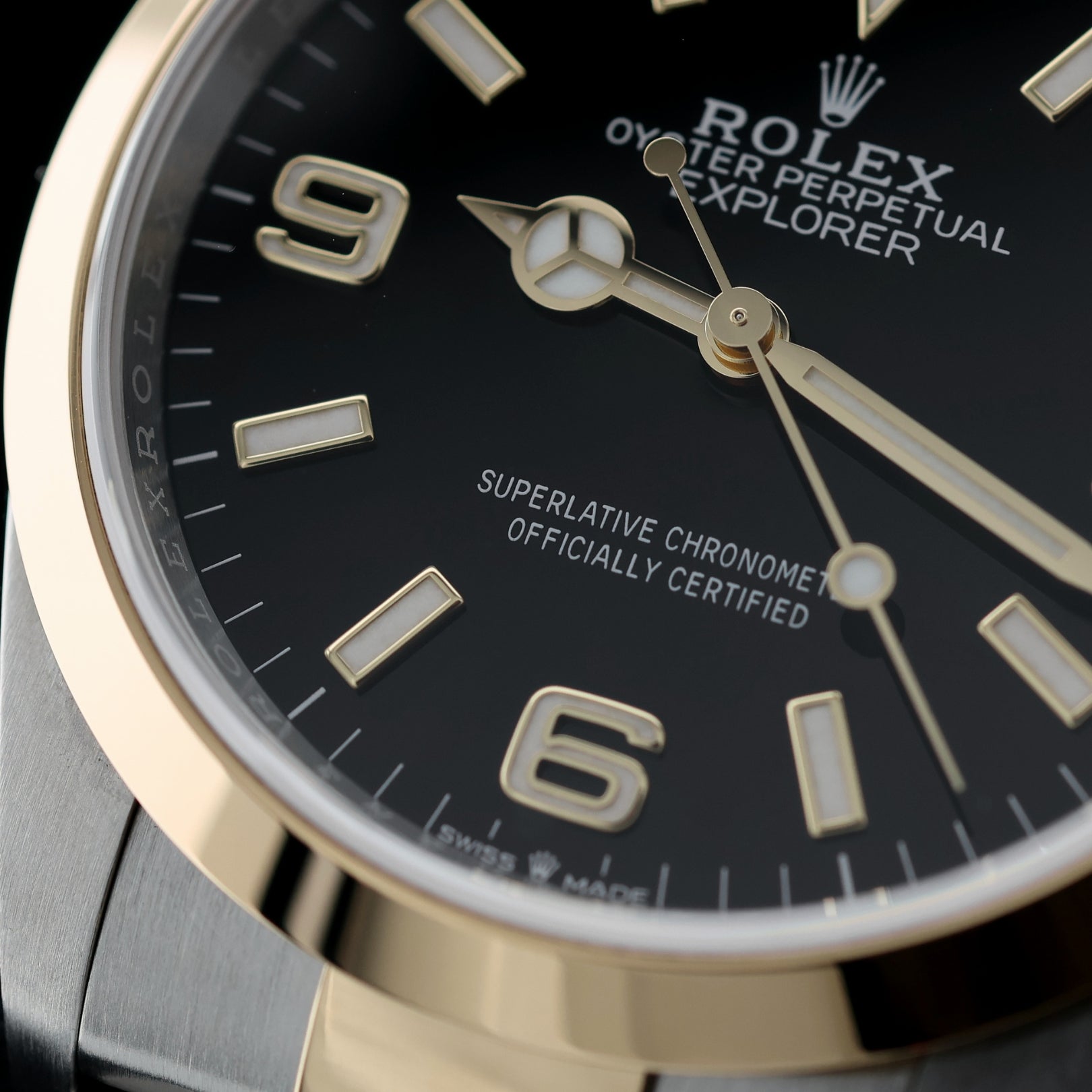 Rolex Explorer 36 mm, Gold/Stahl, Ref. 124273, B+P - LUXUHRIA