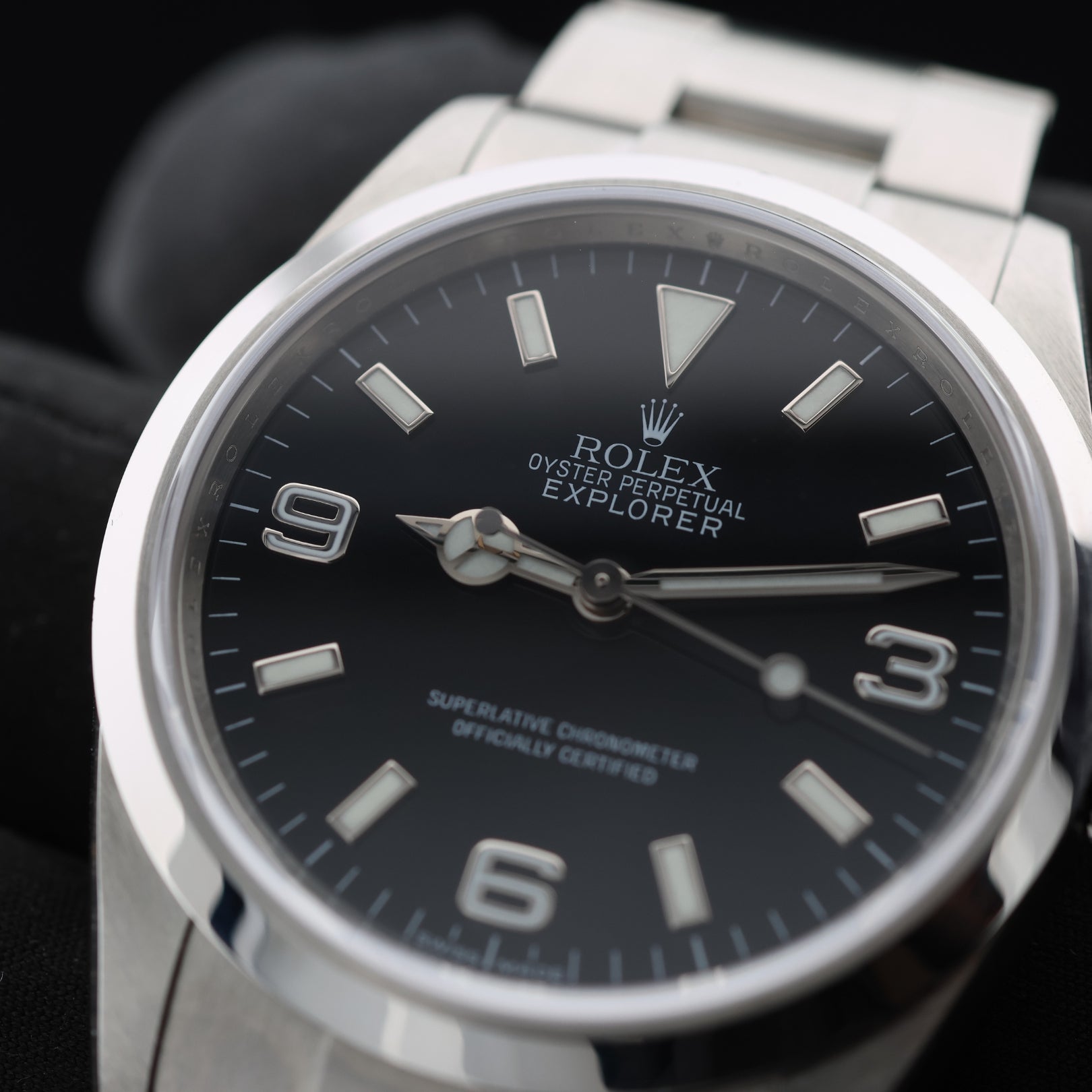 Rolex Explorer 36 mm, Ref. 114270, Full Sticker, B+P - LUXUHRIA