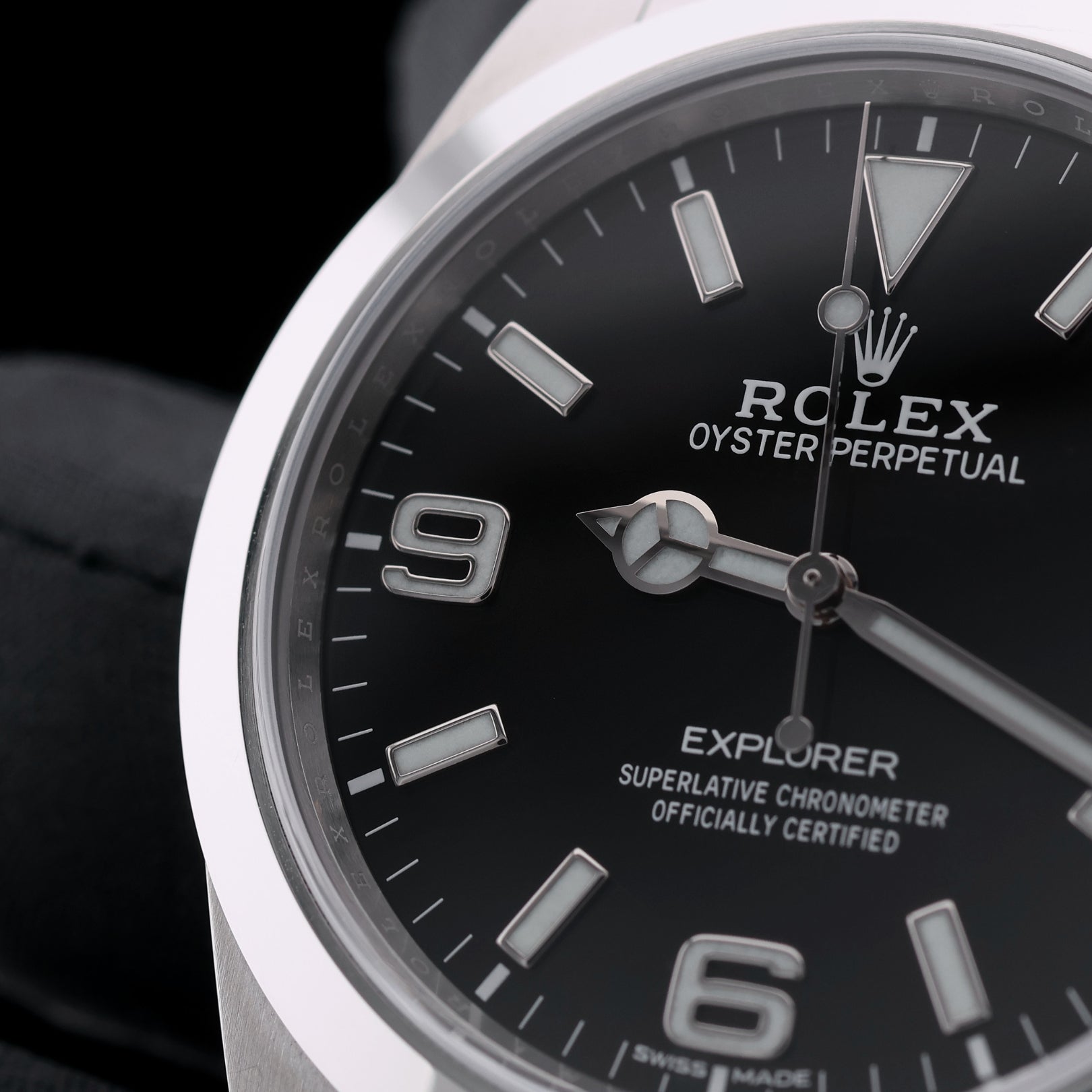 Rolex Explorer 39mm, Ref. 214270, Aktuelle Karte, 2020\LC100, Erstkaufrechnung DE, B+P - LUXUHRIA