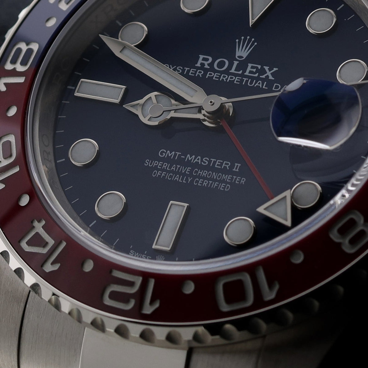 Rolex GMT Master II, "Pepsi", Blue Dial, Weissgold, Ref. 126719BLRO, 2025, B+P - LUXUHRIA