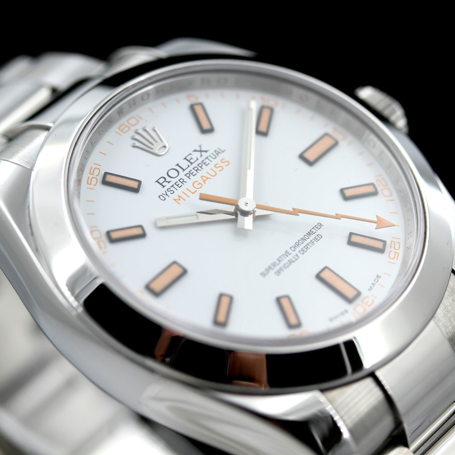 Rolex Milgauss Ref. 116400, 40 mm, White Dial, DE\Erstkaufrechnung, B+P - LUXUHRIA