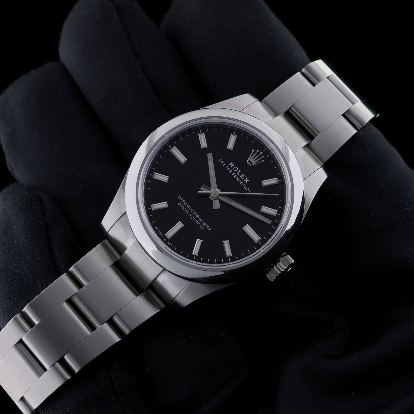 Rolex Oyster Perpetual 31, Black Dial, ungetragen, Ref. 277200, 2025, B+P - LUXUHRIA