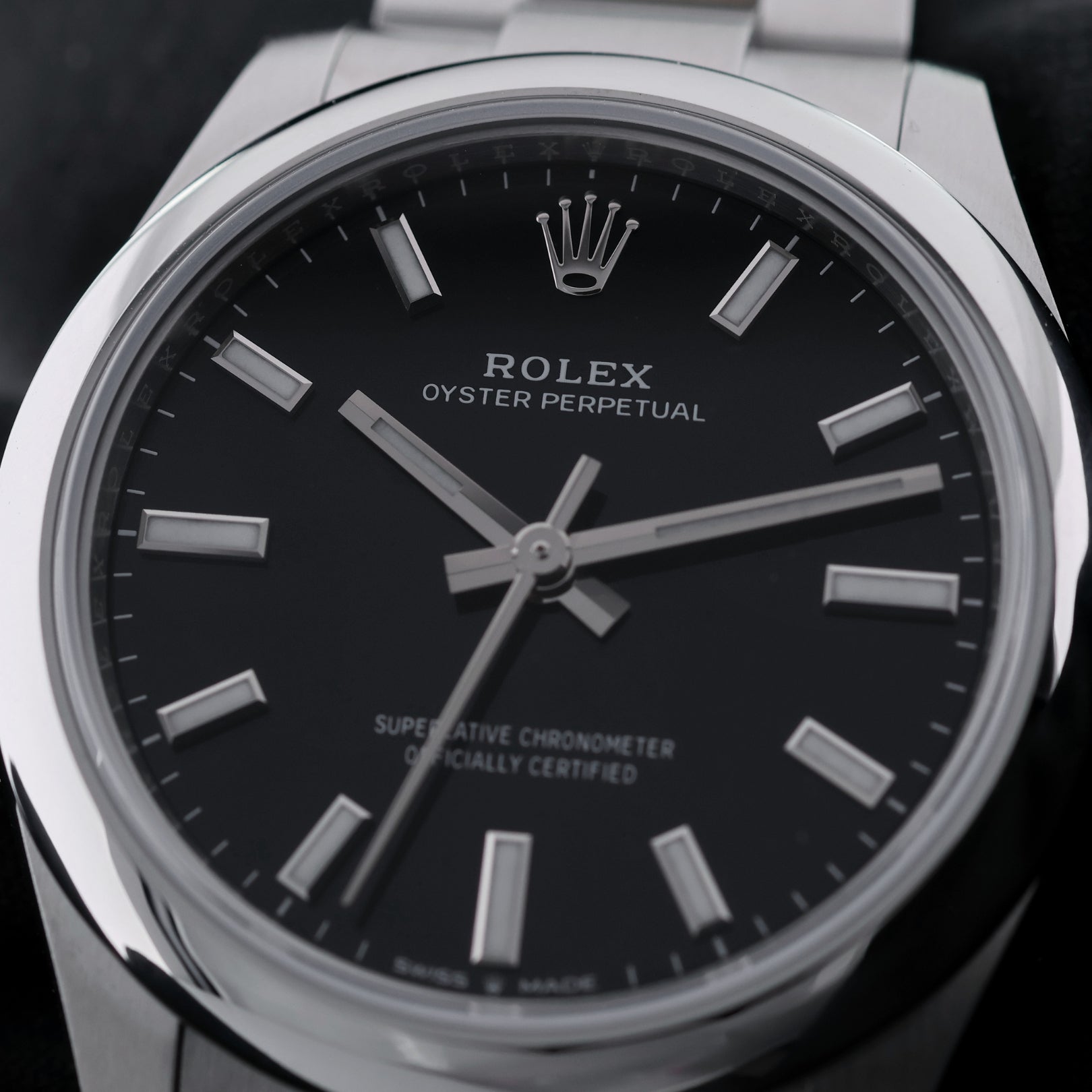 Rolex Oyster Perpetual 31, Black Dial, ungetragen, Ref. 277200, 2025, B+P - LUXUHRIA