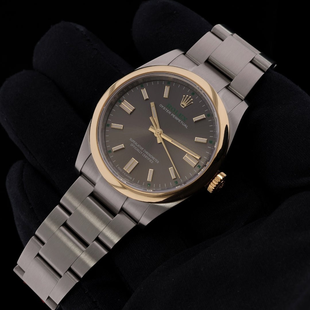 Rolex Oyster Perpetual 36, 100 Years Anniversary, Teilverklebt, Ref. 126003, 2026, B+P - LUXUHRIA