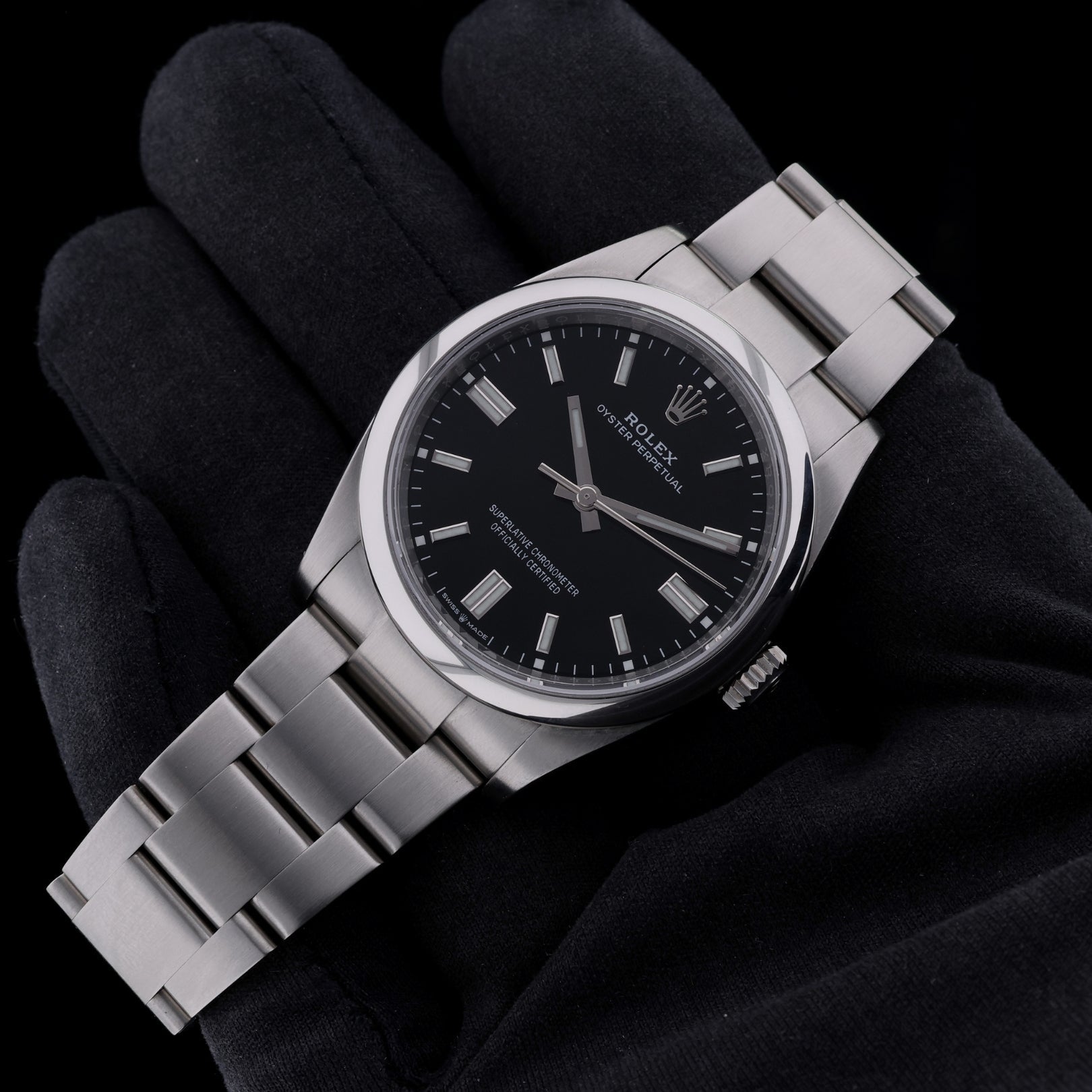 Rolex Oyster Perpetual 36, Black Dial, Edelstahl, Ref. 126000, 2023, B+P - LUXUHRIA