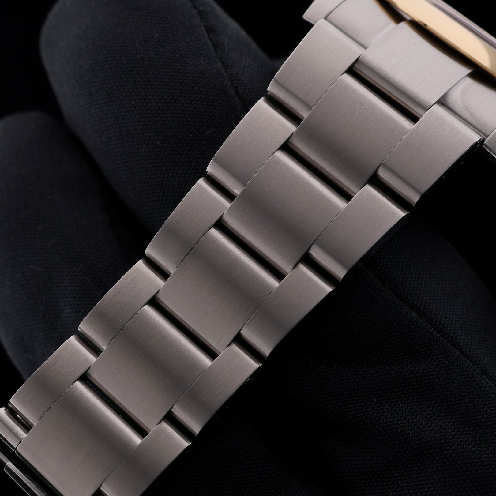 Rolex Oyster Perpetual 41, 100 Years Anniversary, Ref. 134303, 2026, B+P - LUXUHRIA