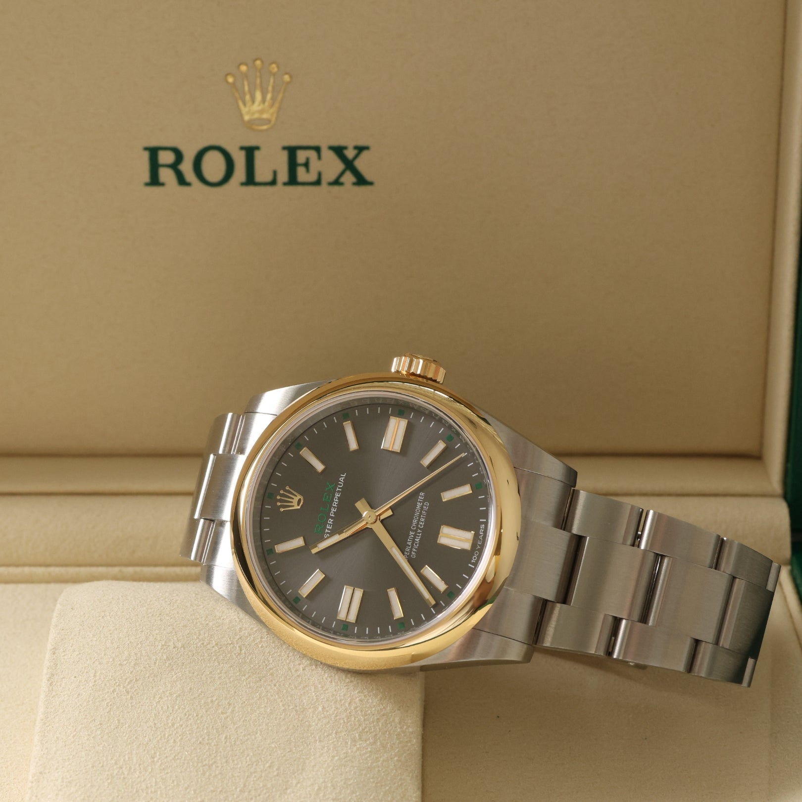 Rolex Oyster Perpetual 41, 100 Years Anniversary, Ref. 134303, 2026, B+P - LUXUHRIA