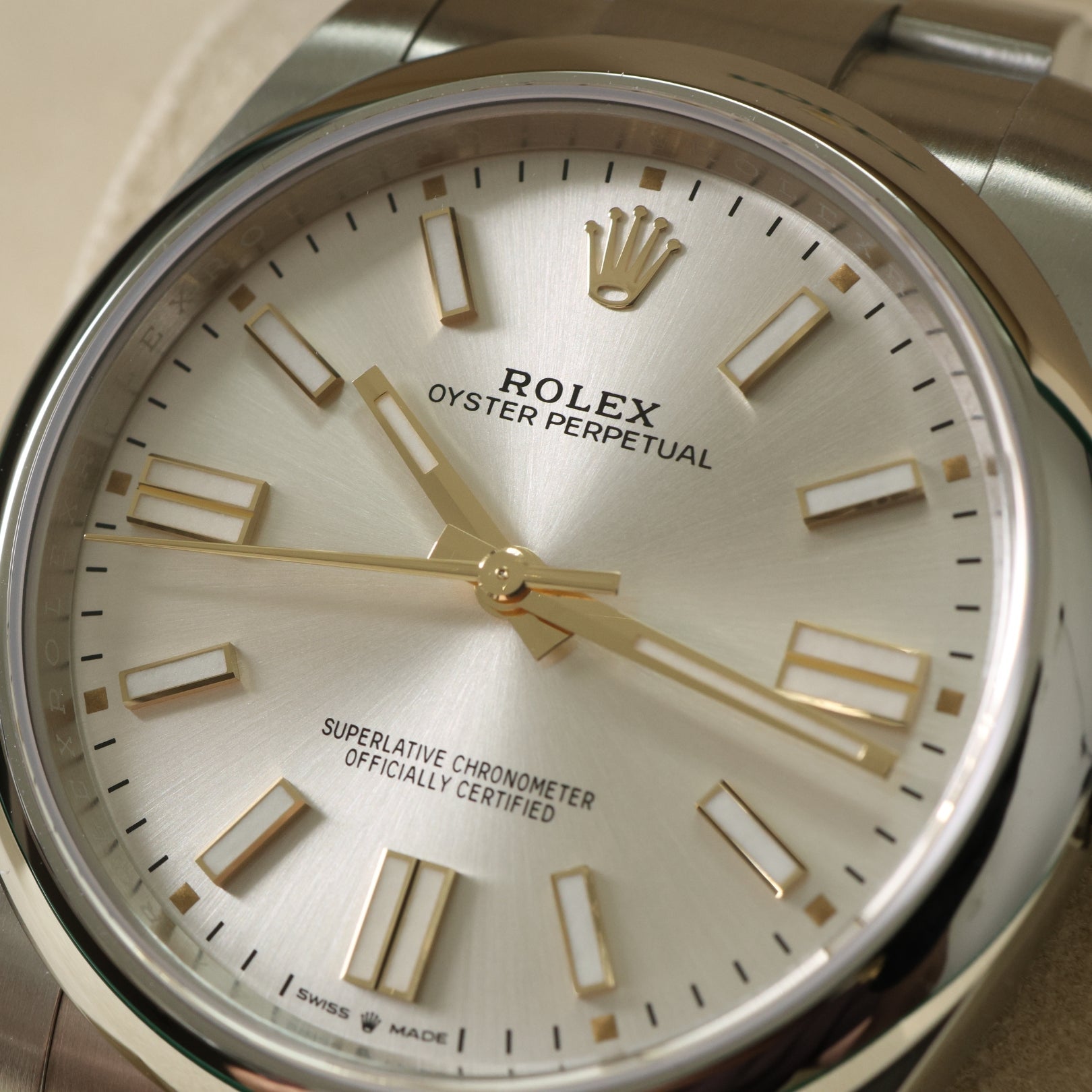 Rolex Oyster Perpetual 41, Silver Dial, LC100, Ref. 124300, 2025, B+P - LUXUHRIA