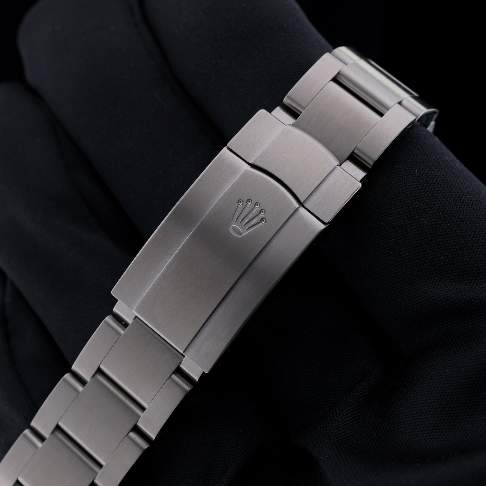 Rolex Oyster Perpetual 41, Silver Dial, LC100, Ref. 124300, 2025, B+P - LUXUHRIA