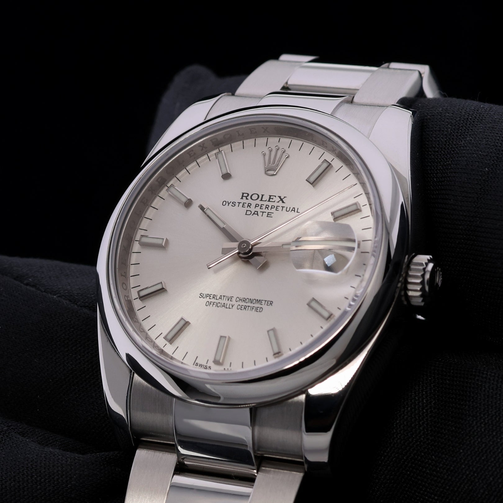 Rolex Oyster Perpetual Date, Silver Dial, Service 2025, Ref. 115200, 2015, B+P - LUXUHRIA