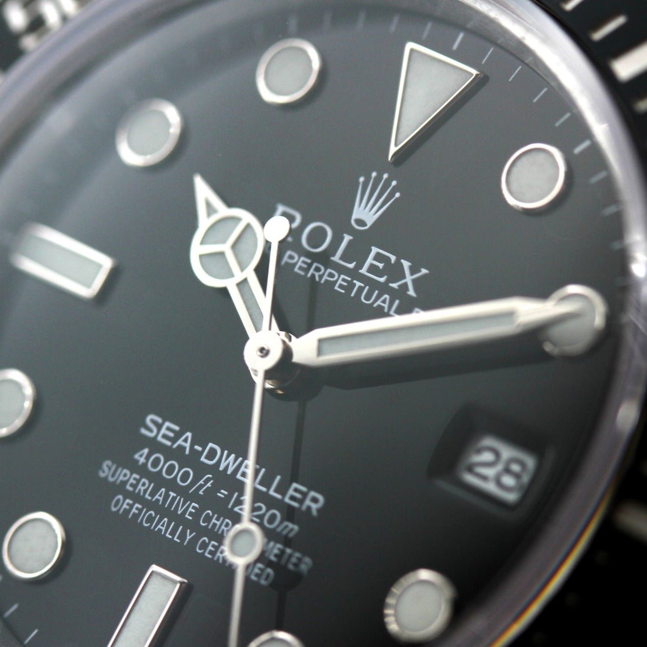 Rolex Sea - Dweller 4000, Ref. 116600, LC100/12 - 2015, B+P - LUXUHRIA