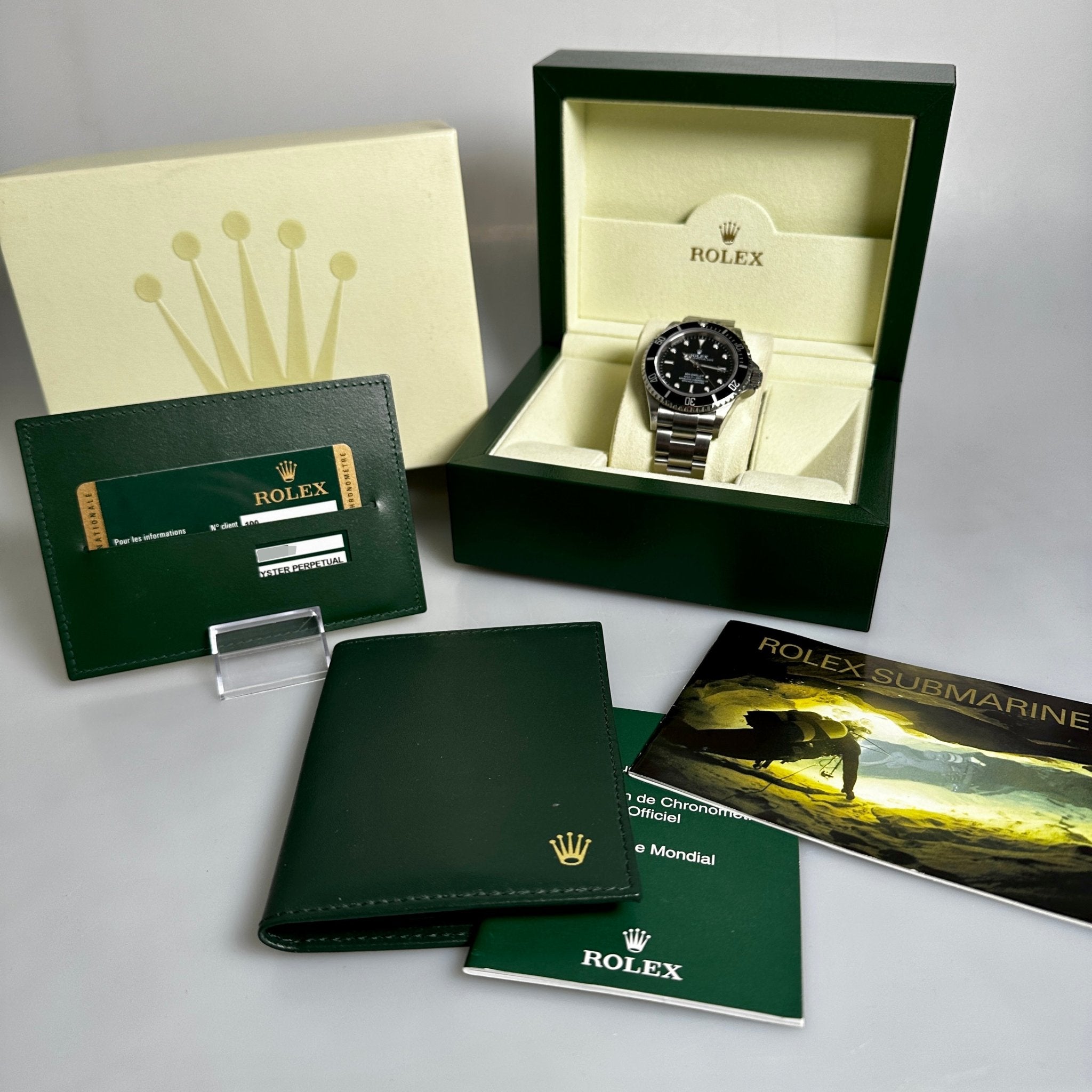 Rolex Sea-Dweller, Ref. 16600, 40 mm, 2008, B+P - LUXUHRIA