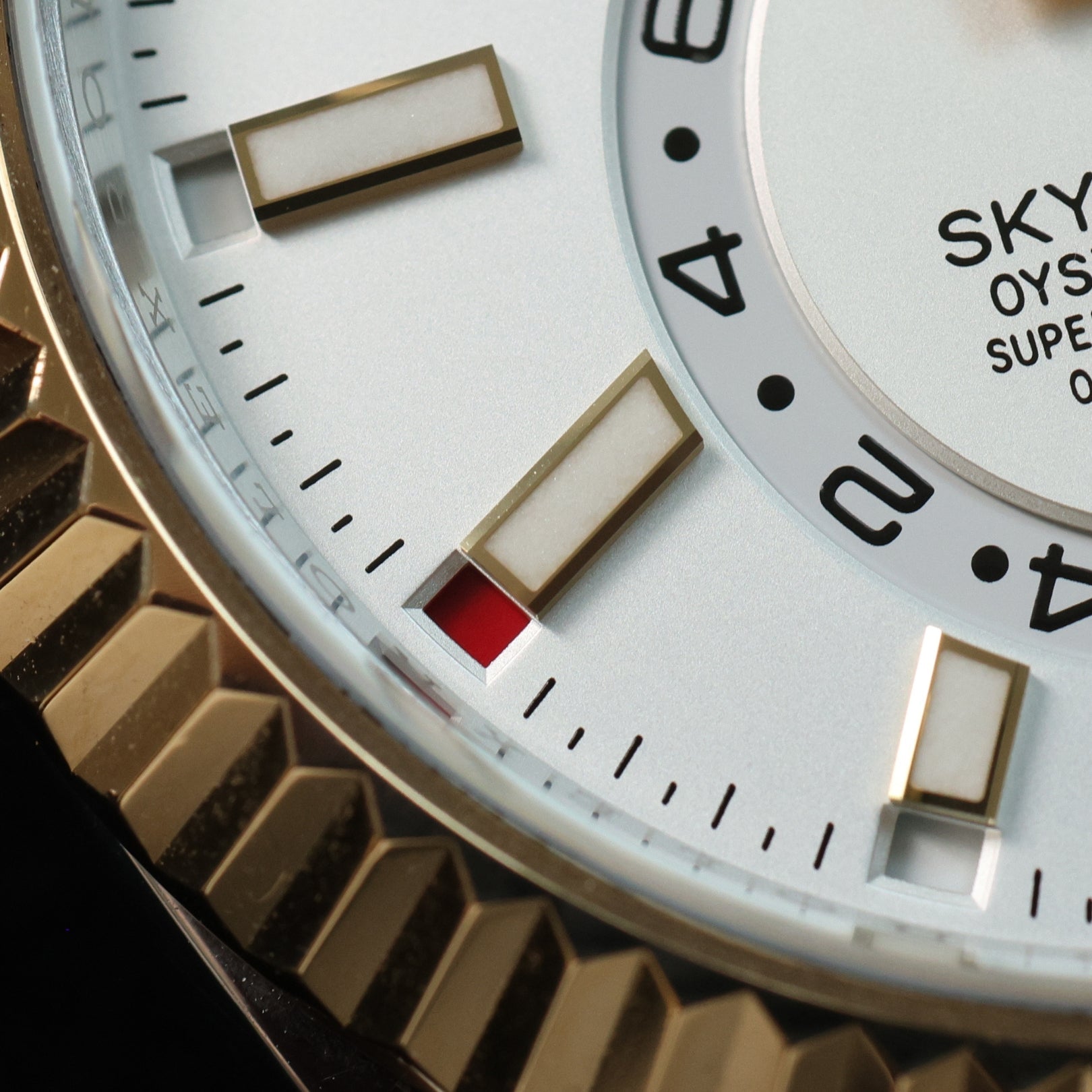 Rolex Sky - Dweller, White Dial, Stahl/Gold, 42mm, Ref. 336933, 08 - 2023, B+P - LUXUHRIA