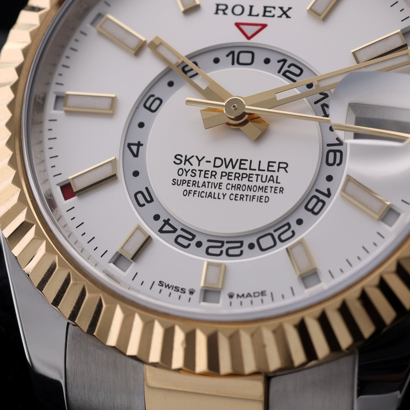 Rolex Sky - Dweller, White Dial, Stahl/Gold, 42mm, Ref. 336933, 08 - 2023, B+P - LUXUHRIA