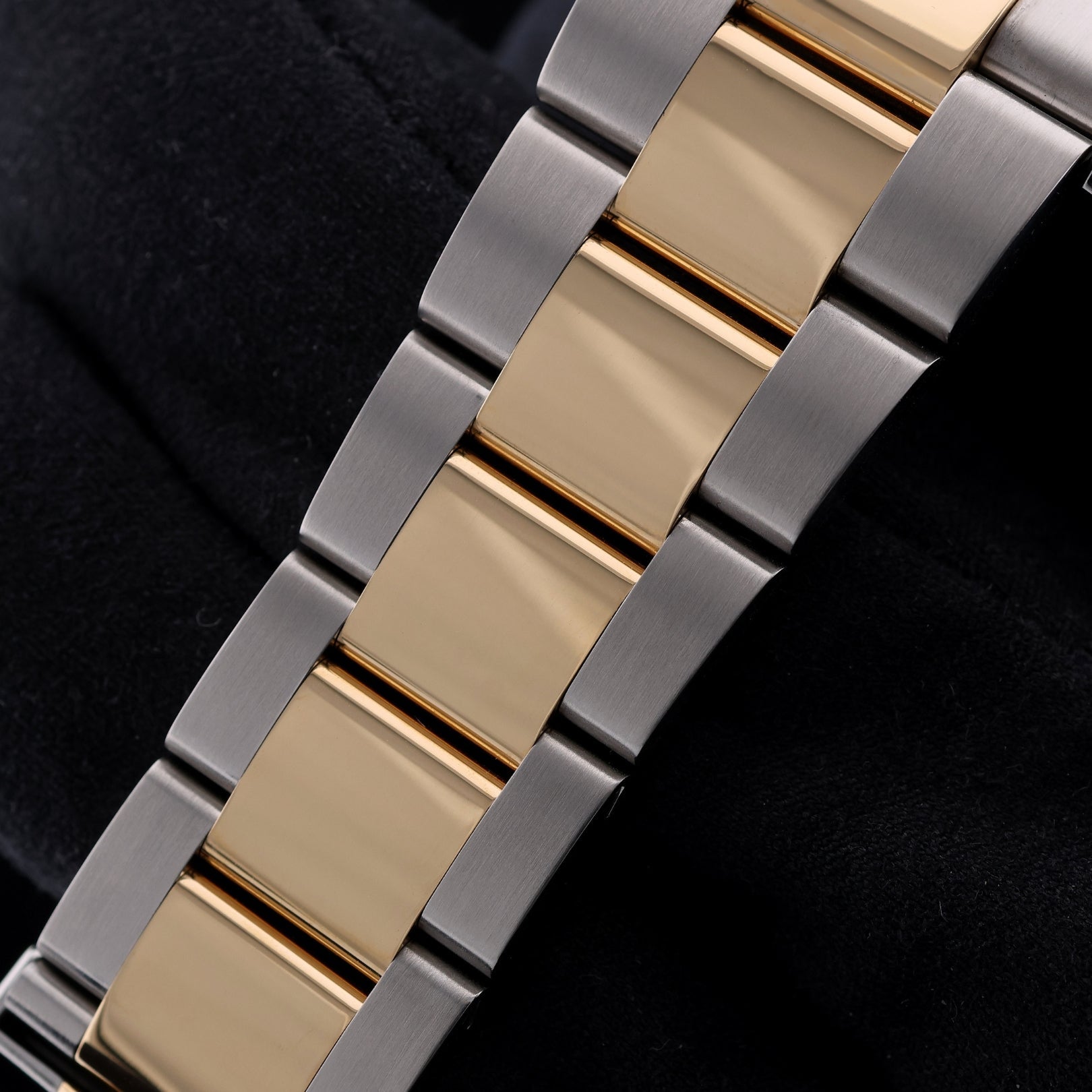 Rolex Sky - Dweller, White Dial, Stahl/Gold, 42mm, Ref. 336933, 08 - 2023, B+P - LUXUHRIA