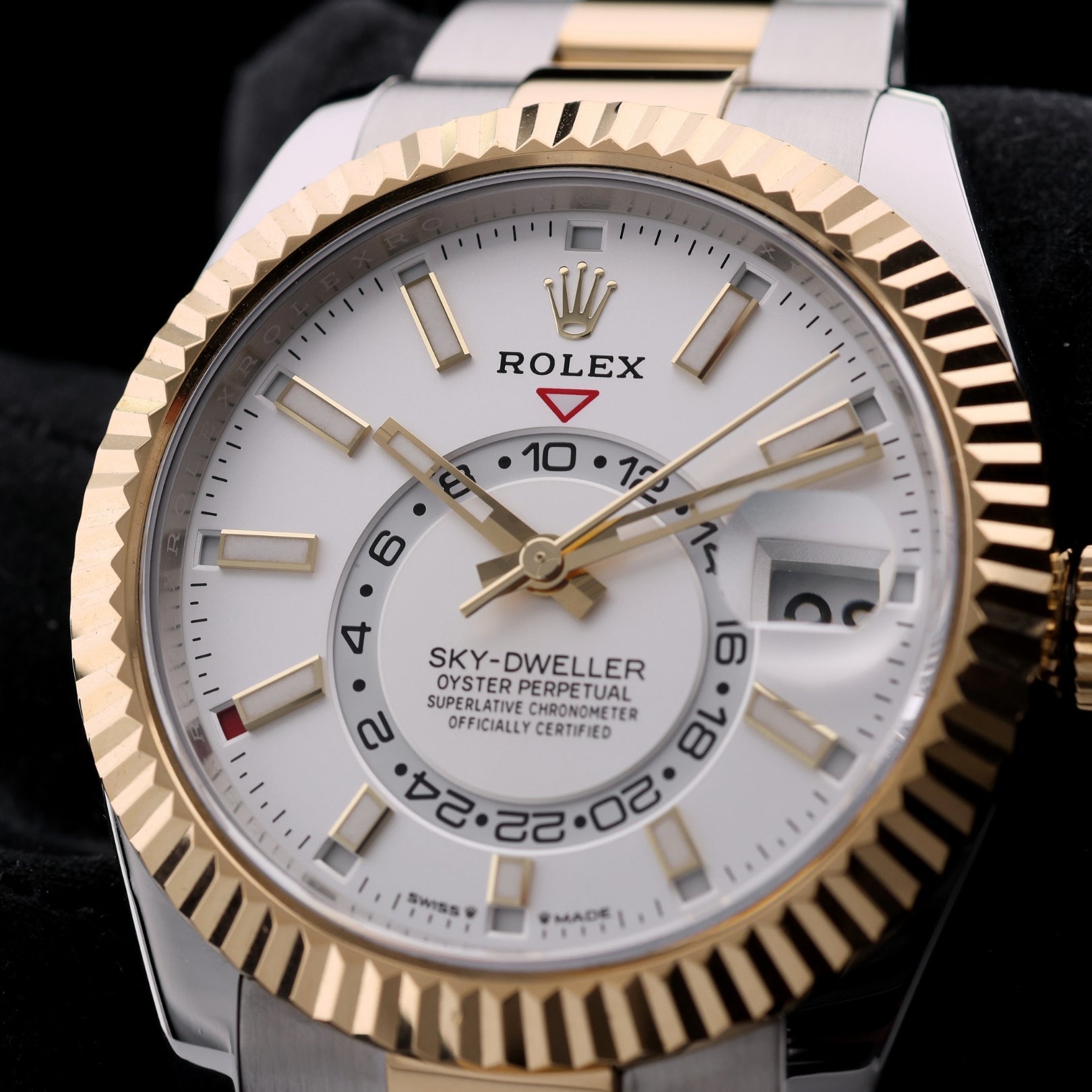 Rolex Sky - Dweller, White Dial, Stahl/Gold, 42mm, Ref. 336933, 08 - 2023, B+P - LUXUHRIA