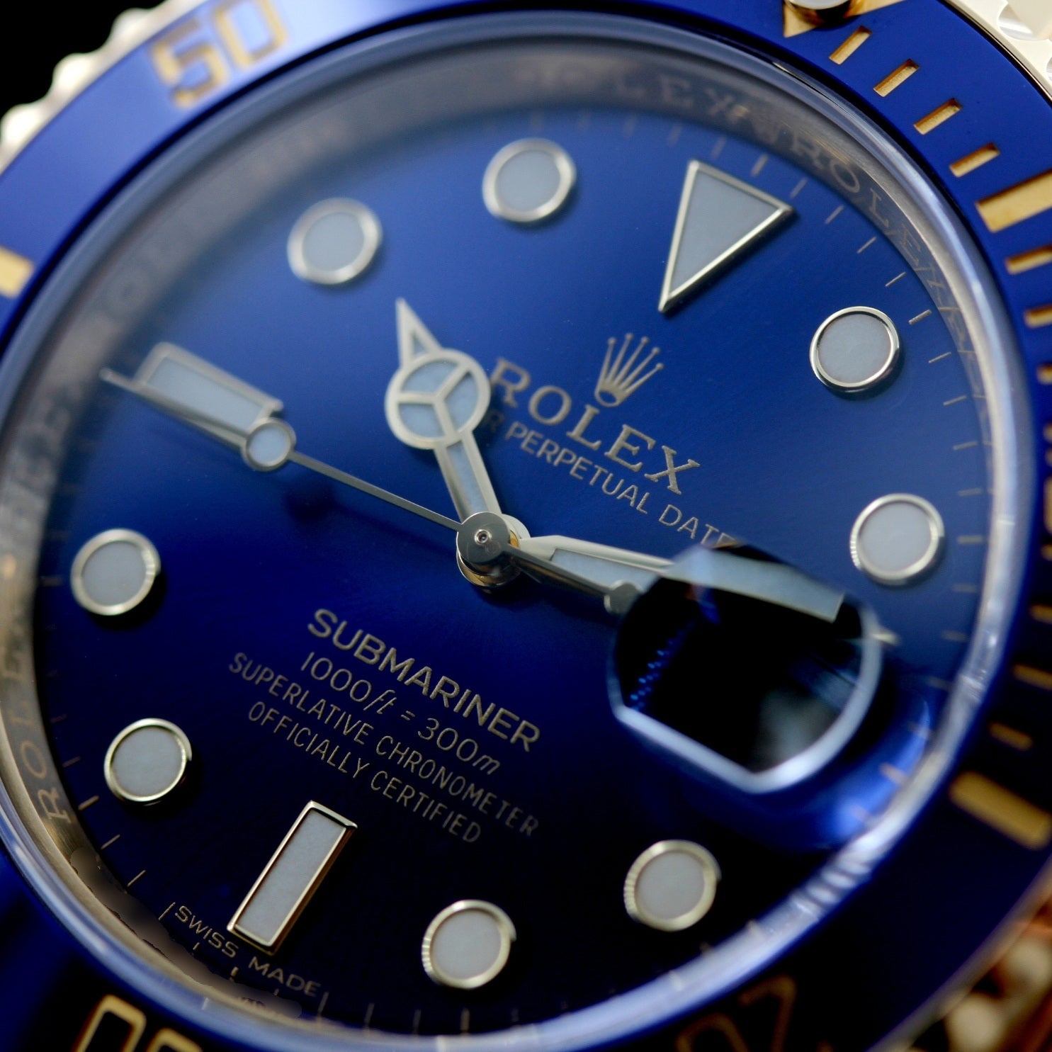 Rolex Submariner Date 40 mm, Gelbgold, Blue Dial, Ref. 116618LB, Rolex - Foliert, LC100/2020, B+P - LUXUHRIA