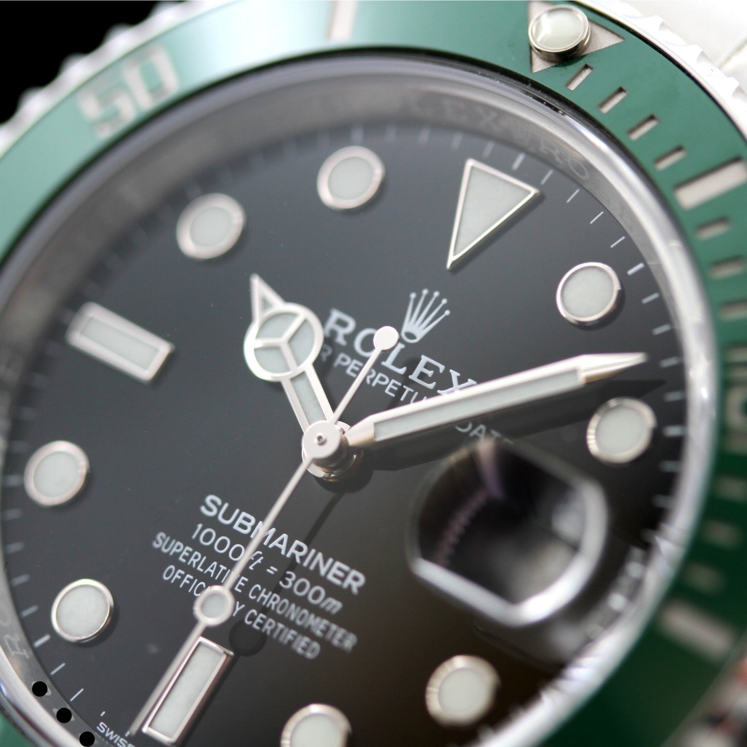 Rolex Submariner Date 41 mm, Ref. 126610LV, Starbucks, Erstkaufrechnung, 11 - 2023/DE, B+P - LUXUHRIA