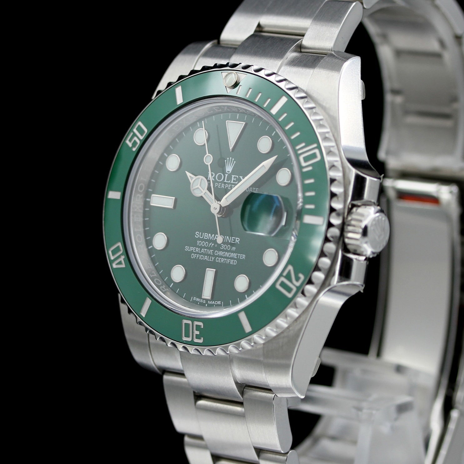 Rolex Submariner Date "Hulk" 40mm, Grün Keramic, Ref. 116610LV, 10 - 2016/LC100, foliert/verklebt, B+P - LUXUHRIA