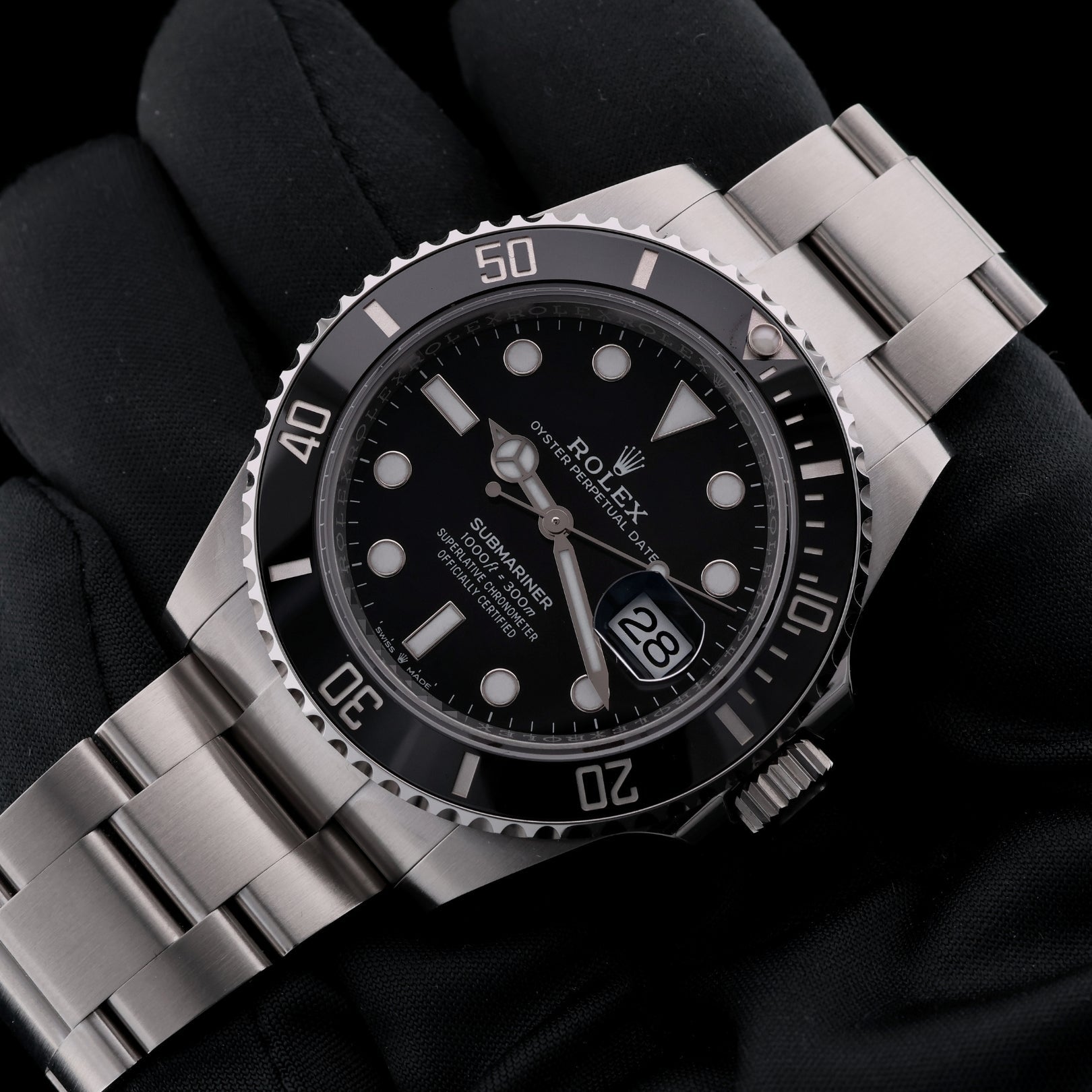 Rolex Submariner Date, Schwarz, LC100, Erstkaufrechnung, Ref. 126610LN, 2023, B+P - LUXUHRIA