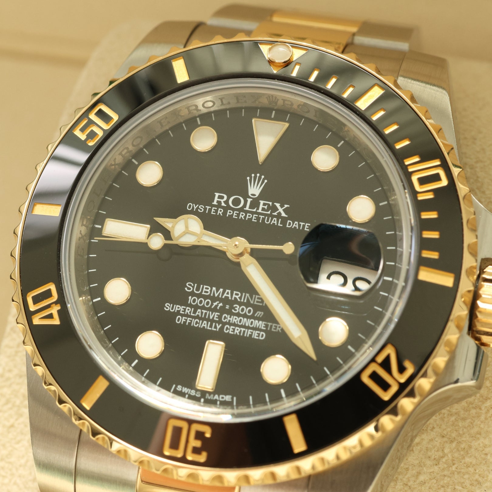 Rolex Submariner Date, Stahl/Gold, Black Dial, Ref. 116613LN, 10 - 2014, B+P - LUXUHRIA