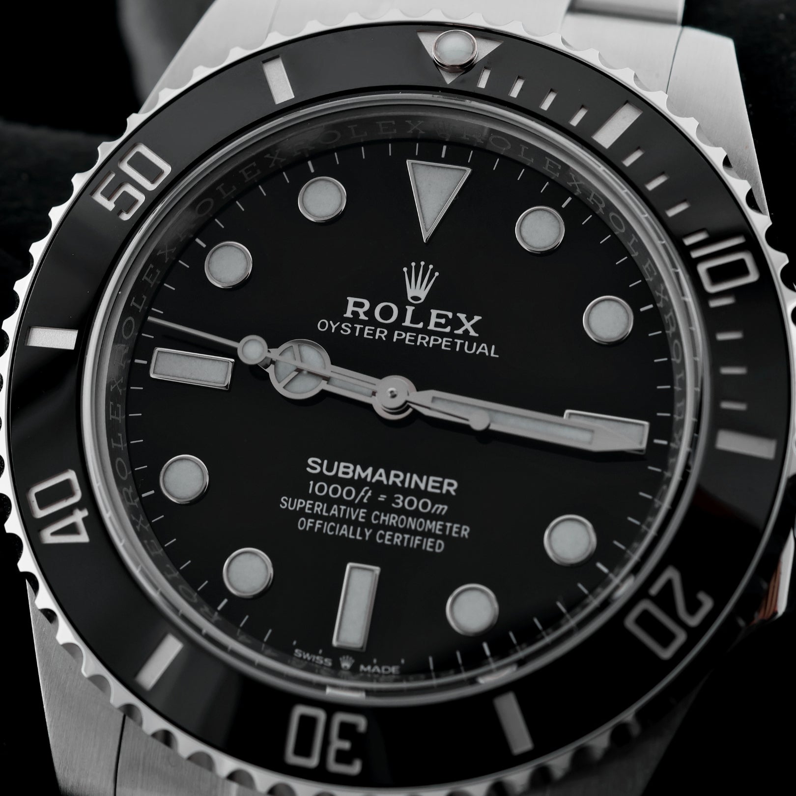 Rolex Submariner NoDate, Cerachrom - Lünette, Ref. 124060, 12 - 2020, B+P - LUXUHRIA